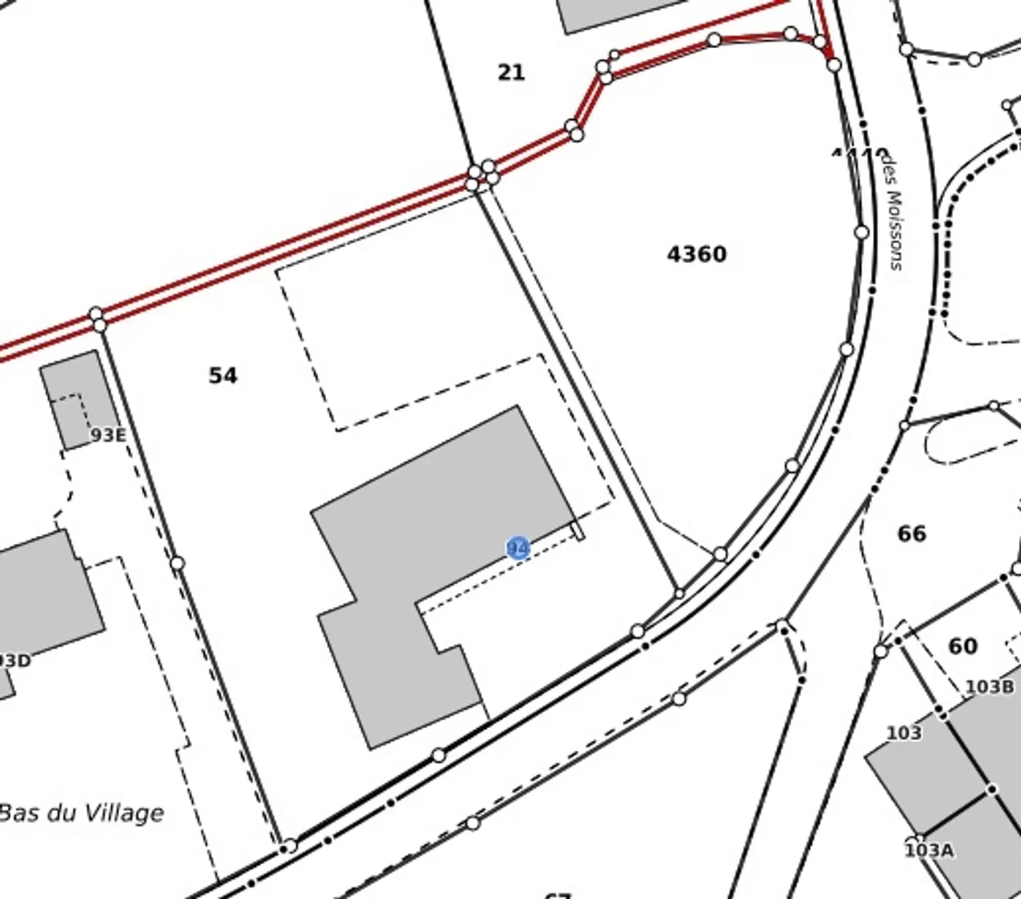 Propriété d'investissement avec espace vert - Photo 2 sur 7