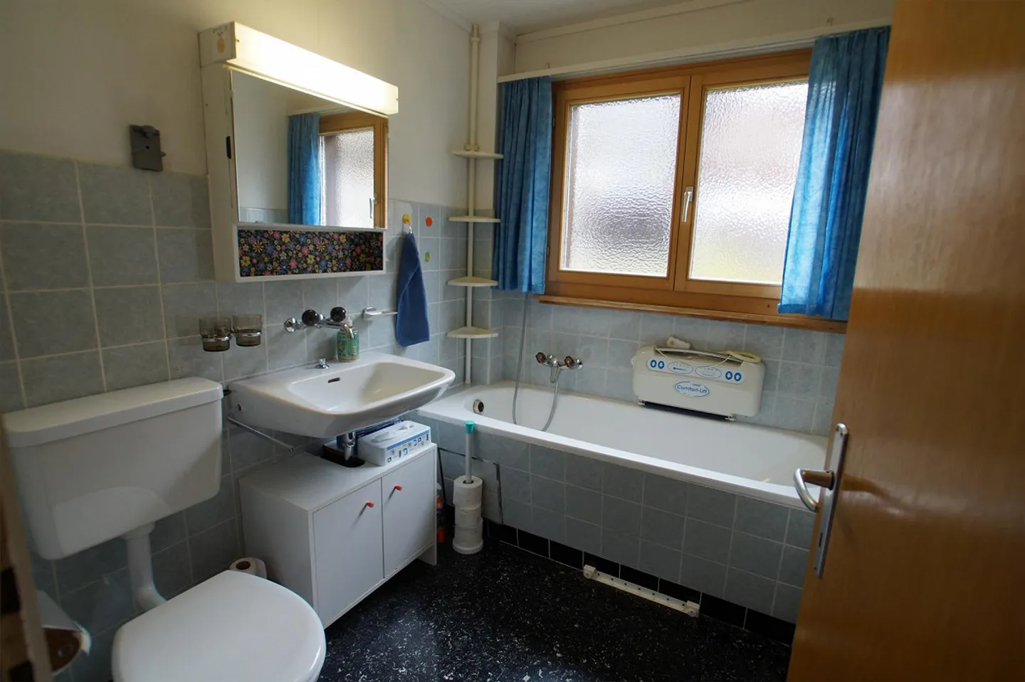 Dreifamilienhaus mit grossem Umschwung in Sedrun - Foto 14 von 21