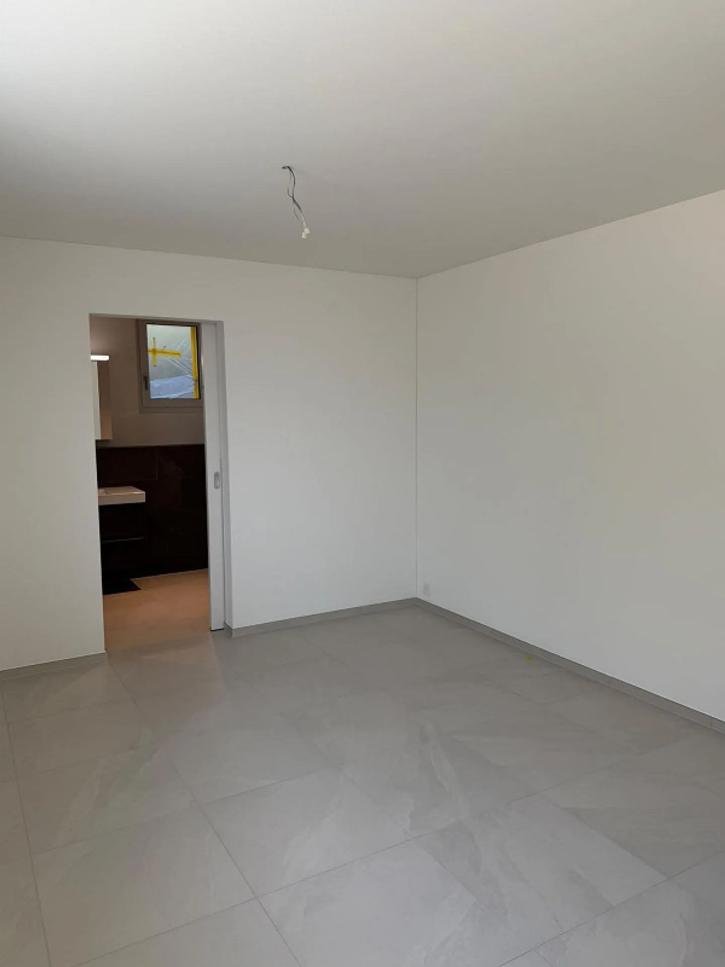 4.5-room apartment with patio - Photo 5 of 12