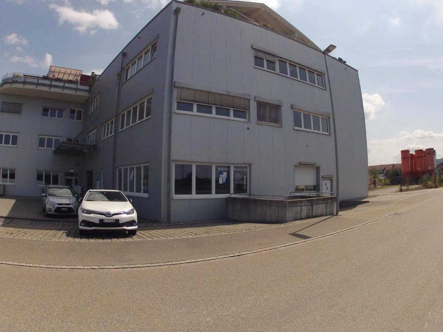 Bureaux divers à louer au 2ème étage - Photo 1 sur 6