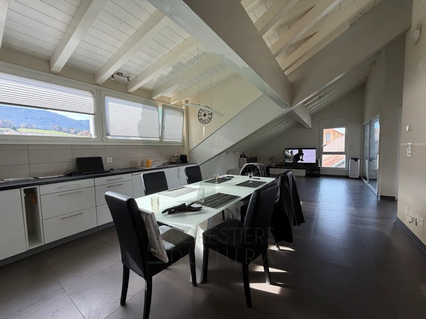 Magnificent 4.5-room Minergie apartment with terrace - Photo 1 of 18