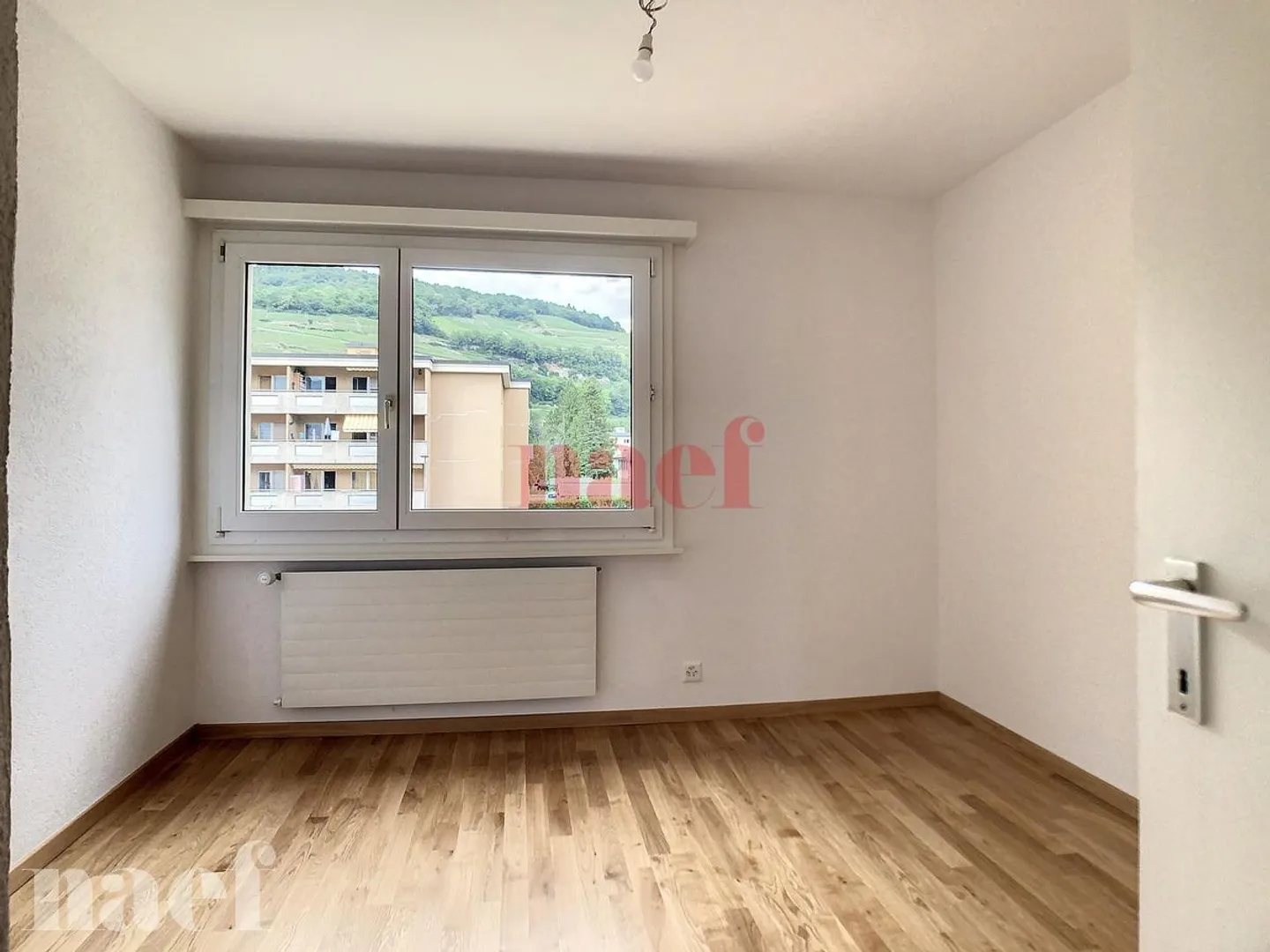 4,5-Zimmer-Wohnung - Foto 2 von 13