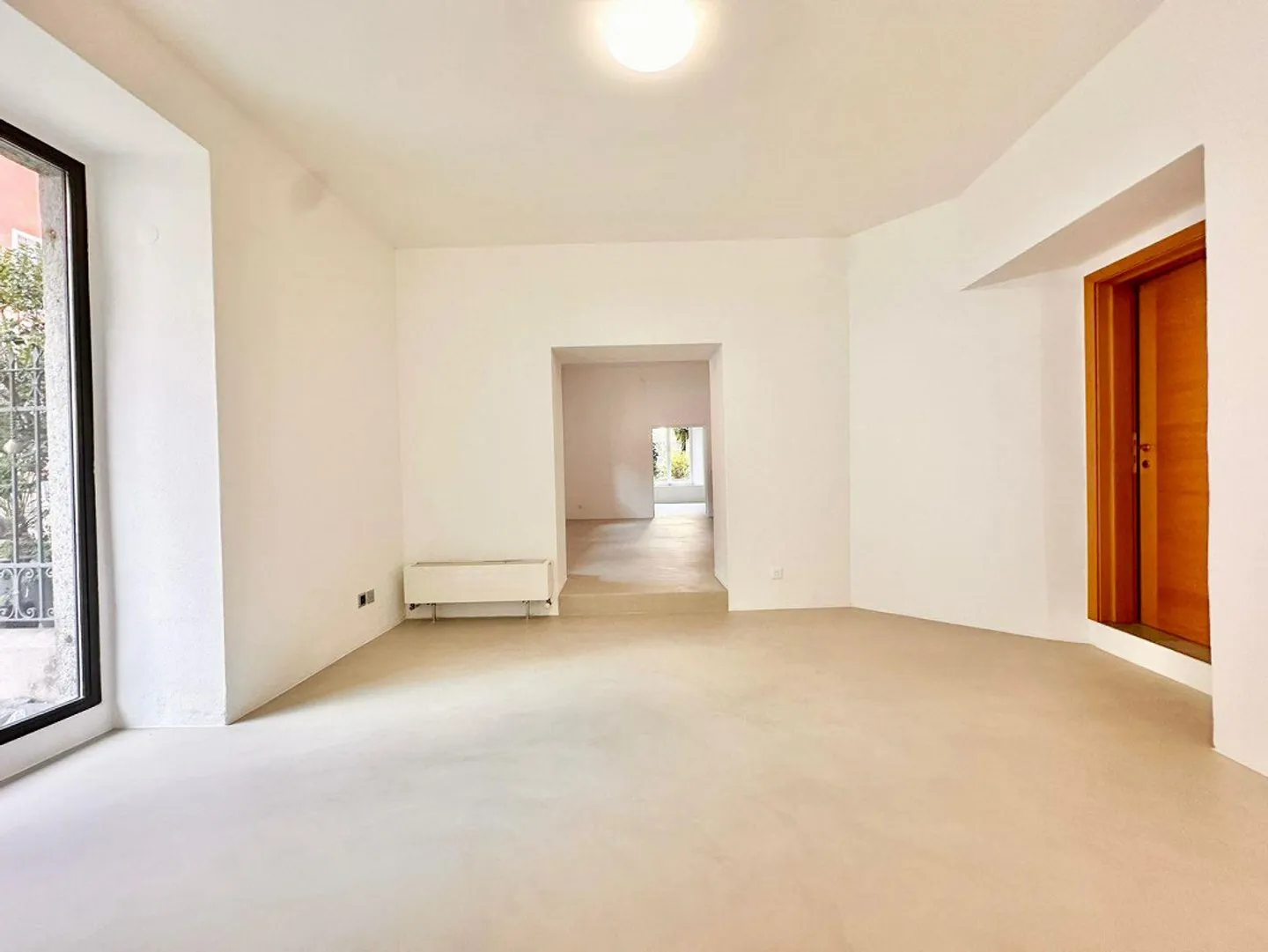 Charming commercial space in the heart of the Old Town of Locarno - Photo 22 of 30