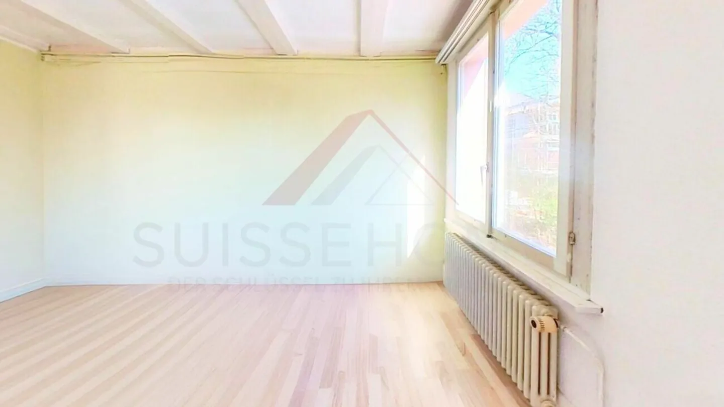 Charmante maison bifamiliale à Niederbipp - emplacement calme, grand jardin et potentiel polyvalent - Photo 8 sur 24