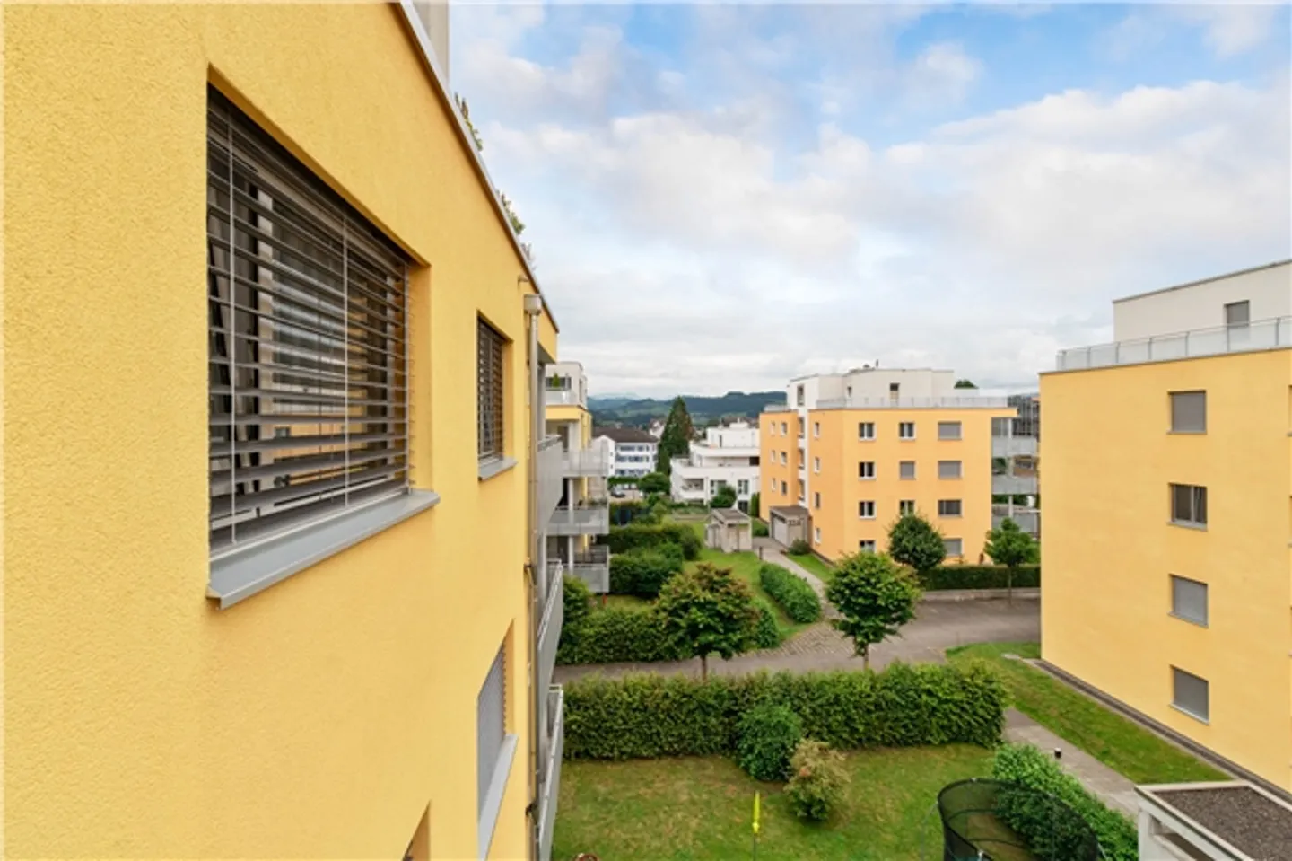 Vivere in un quartiere tranquillo! - Foto 2 di 8