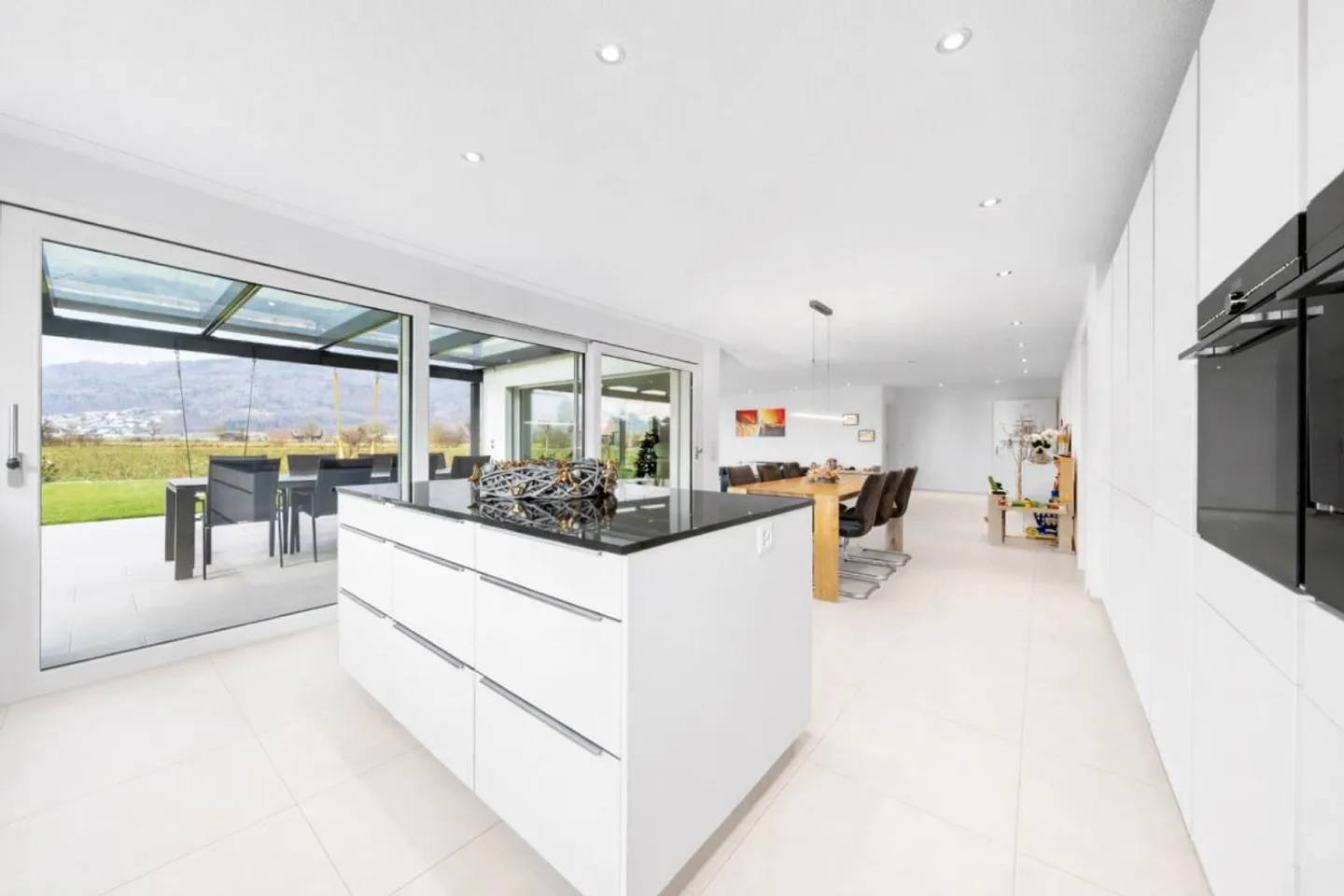 CHEF-D'ŒUVRE MODERNE - Photo 3 sur 12