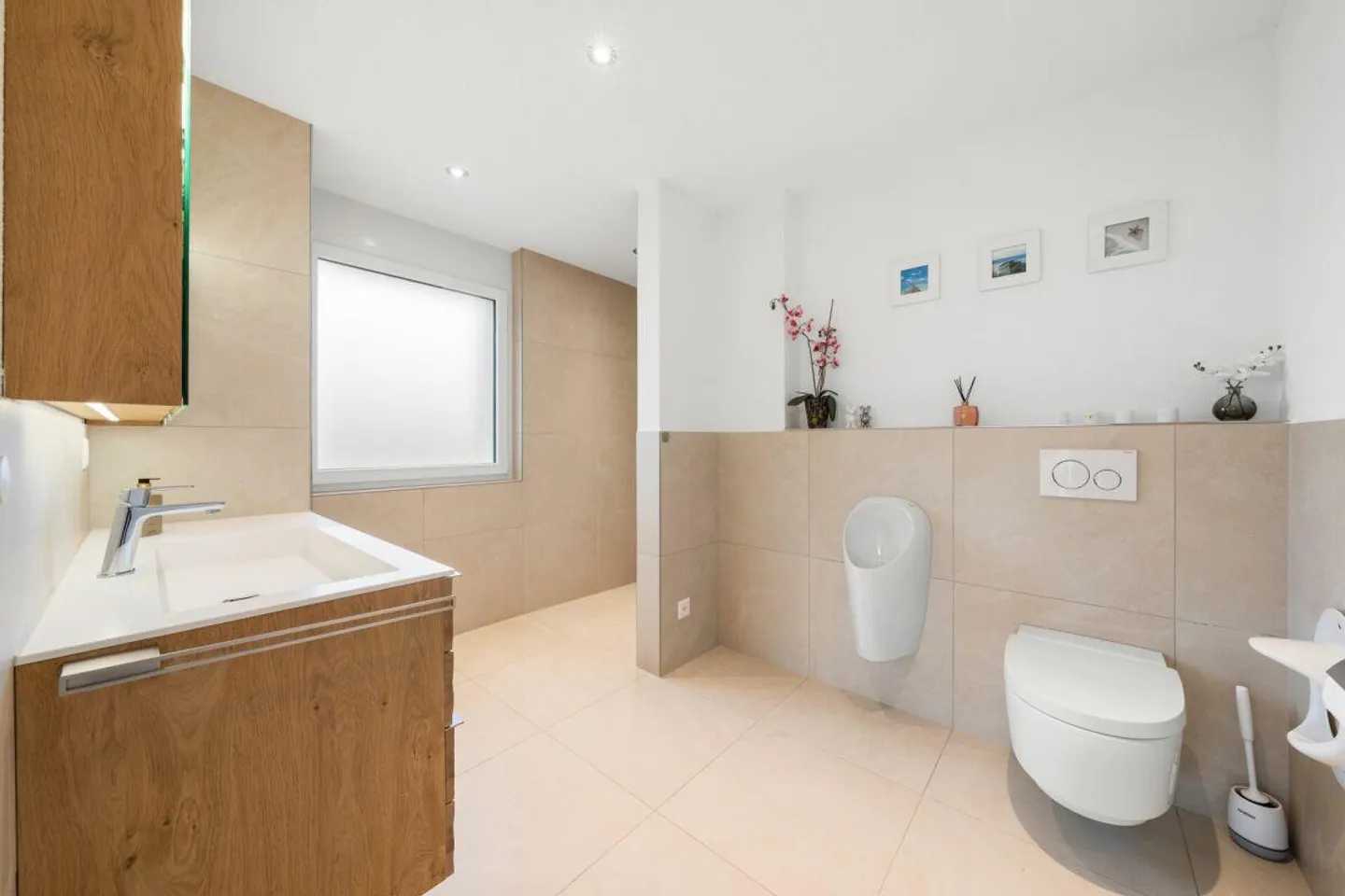 CHEF-D'ŒUVRE MODERNE - Photo 7 sur 12