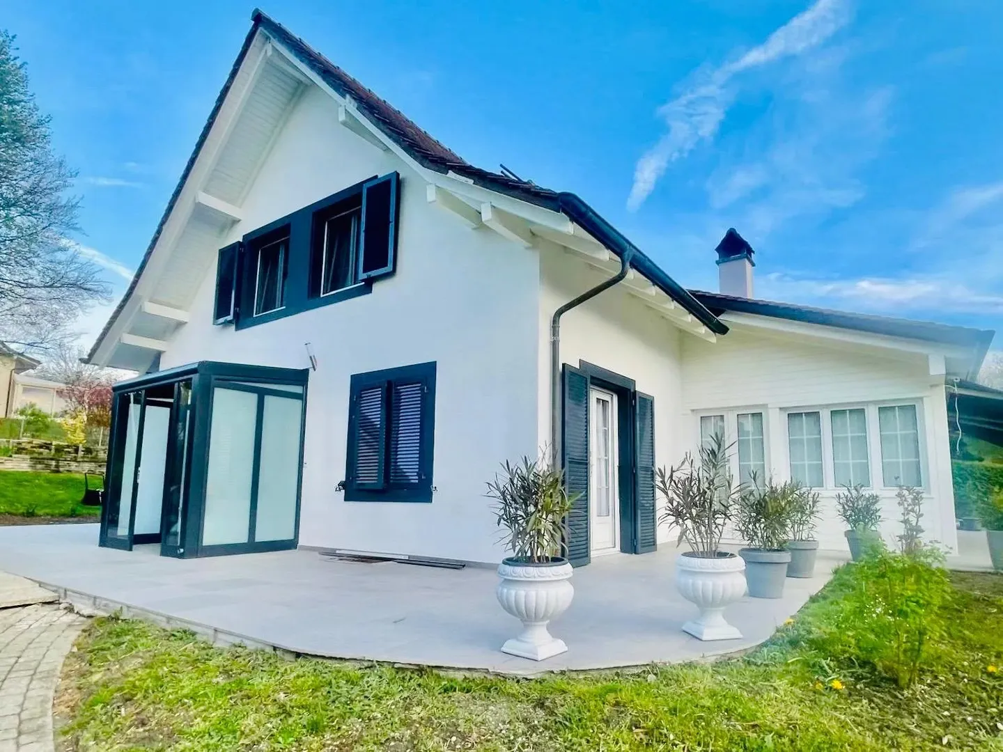 Charming family villa - Photo 10 of 10