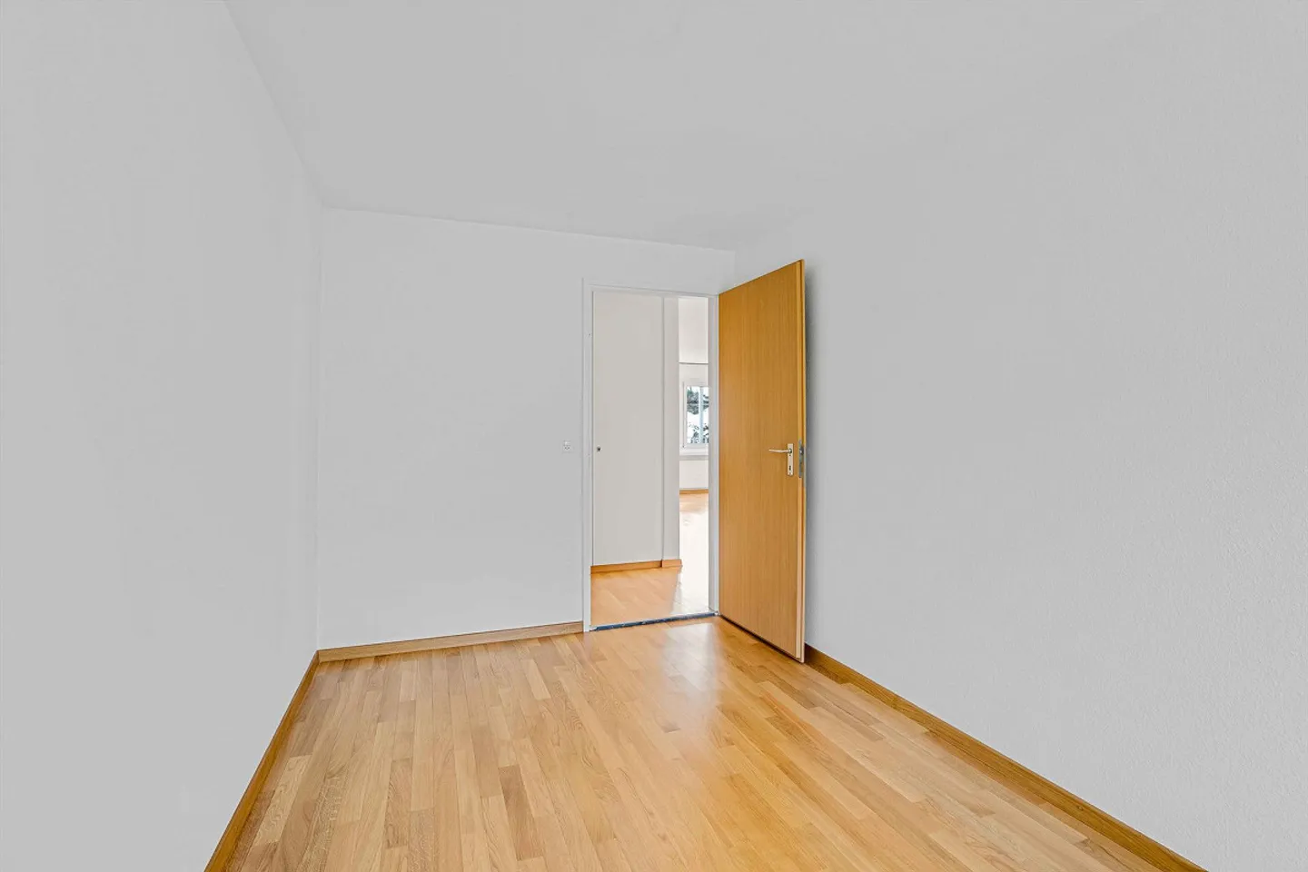Appartamento soleggiato con vista - Foto 5 di 10