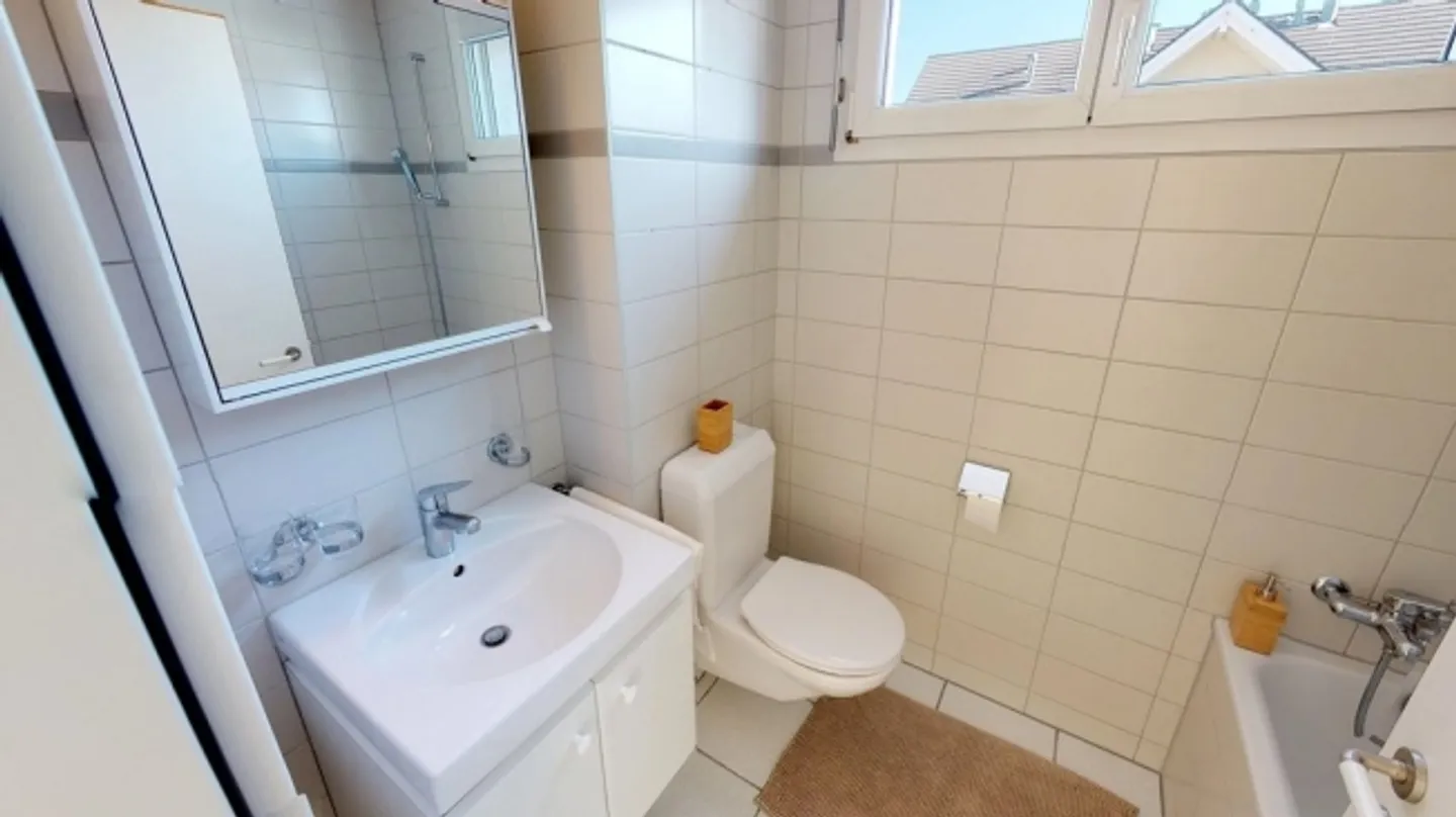 Appartamento luminoso cerca residenti - Foto 5 di 5