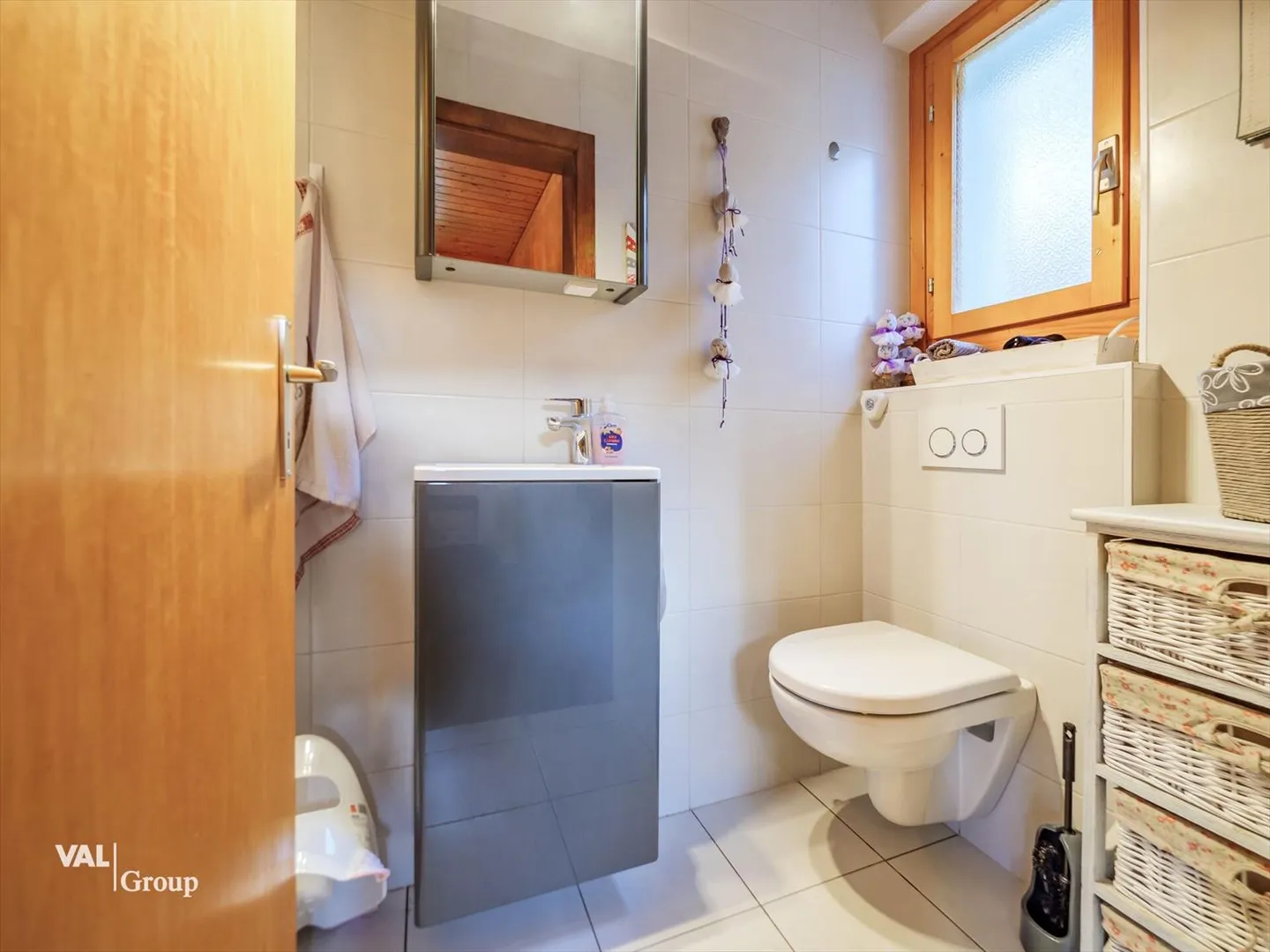 Charming little Chalet in Agettes - Photo 7 of 13