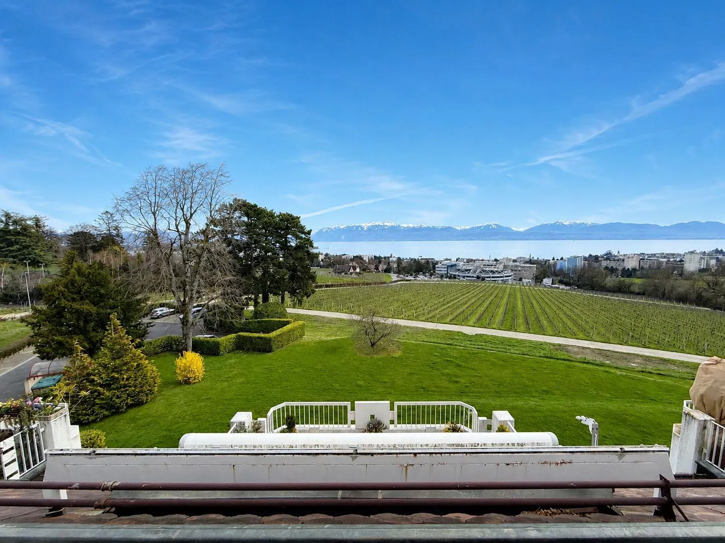 Appartement Duplex avec Vue Lac - Photo 1 sur 8