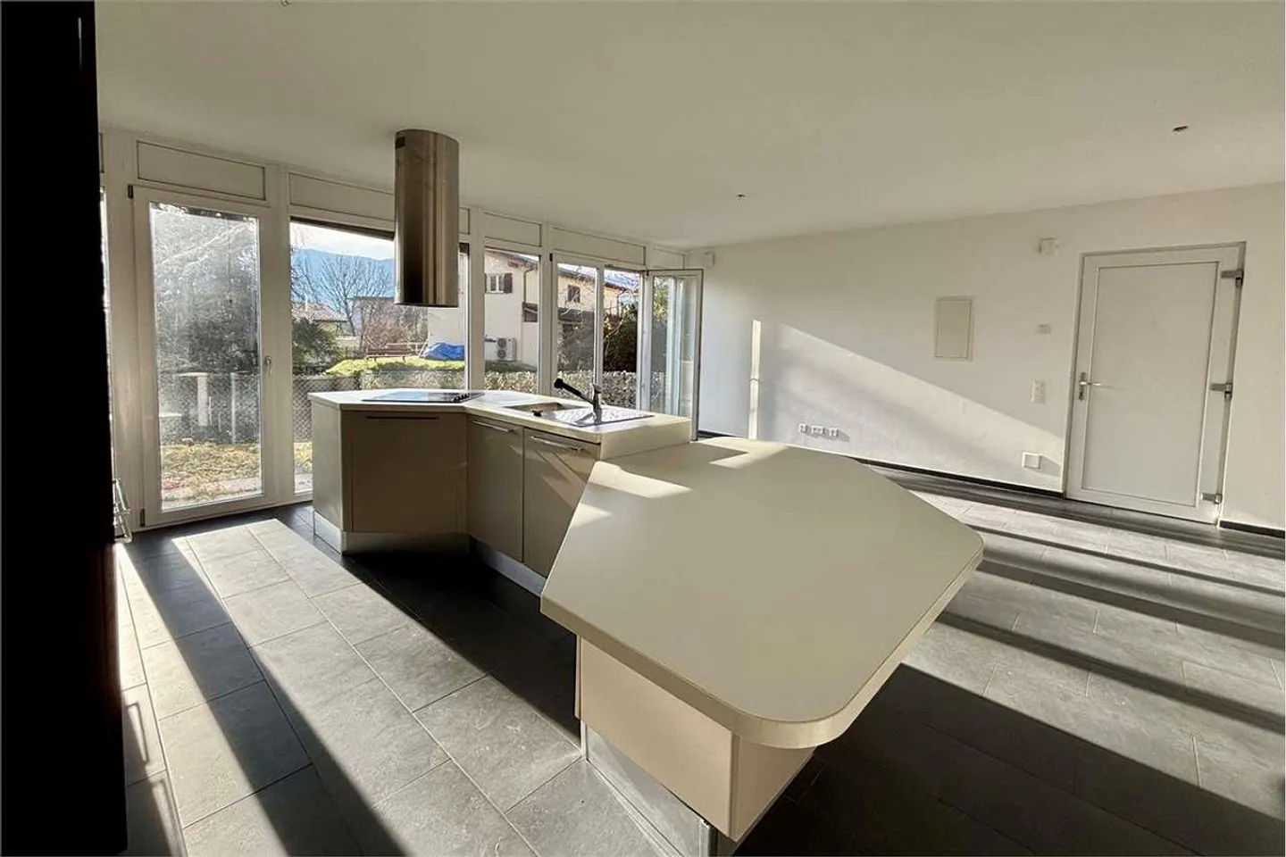 Income property with 3 already rented units - Photo 5 of 13