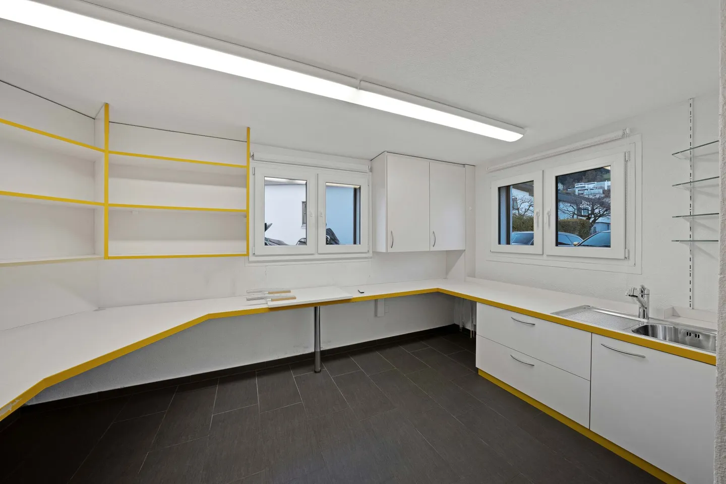 Bureau / Locaux de Pratique - Photo 8 sur 10