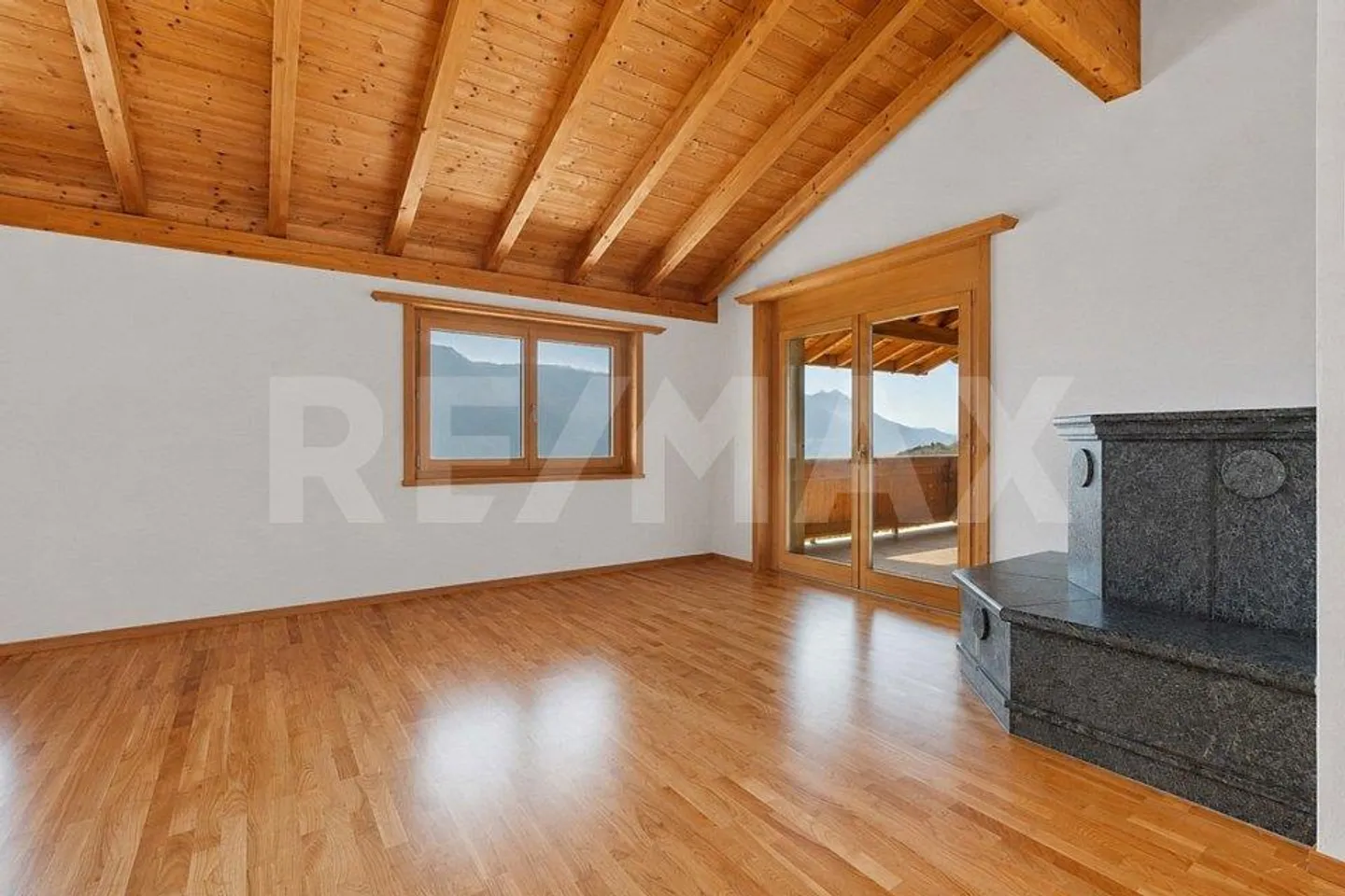 Geräumige Maisonette mit Garten - Foto 6 von 13