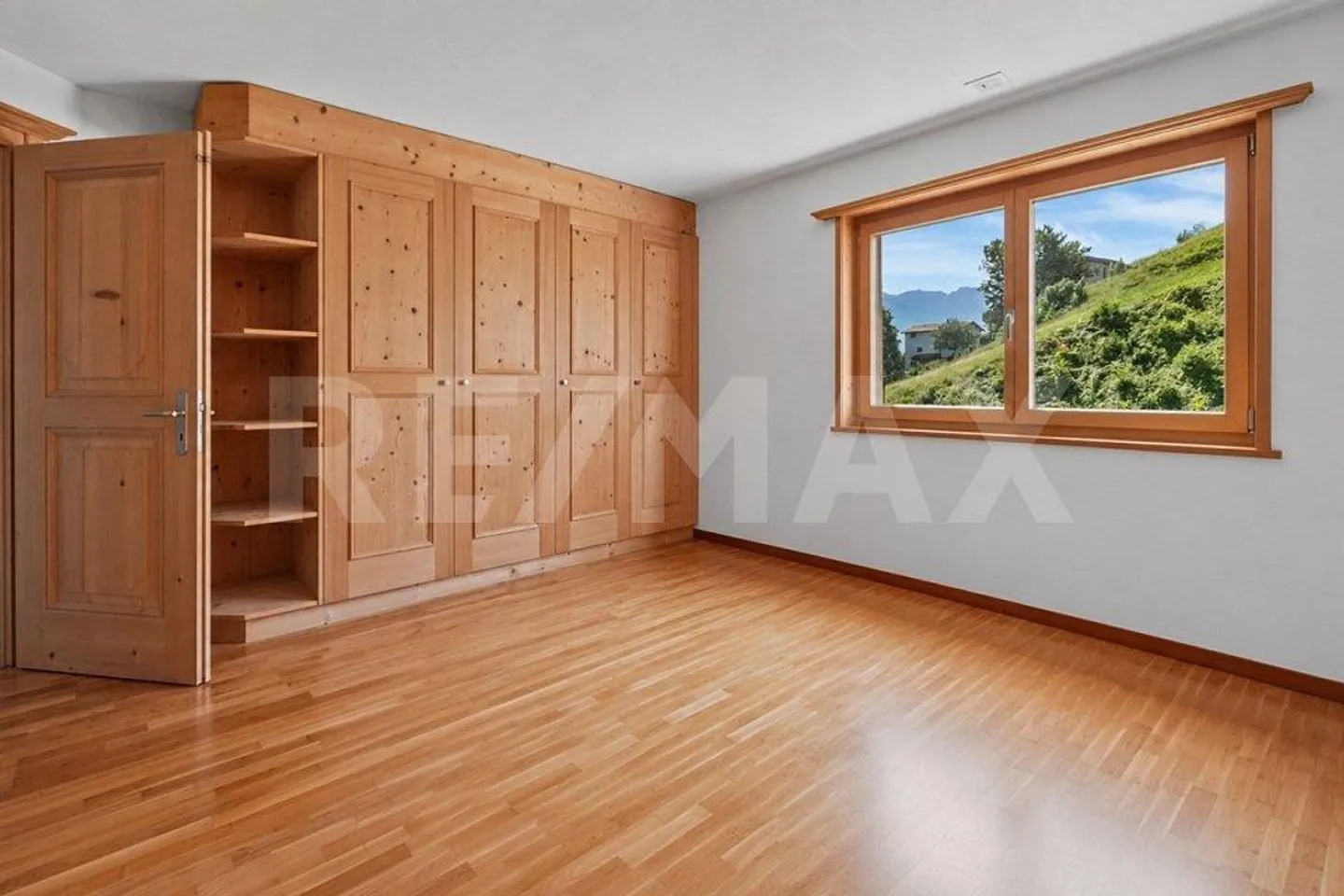 Geräumige Maisonette mit Garten - Foto 9 von 13