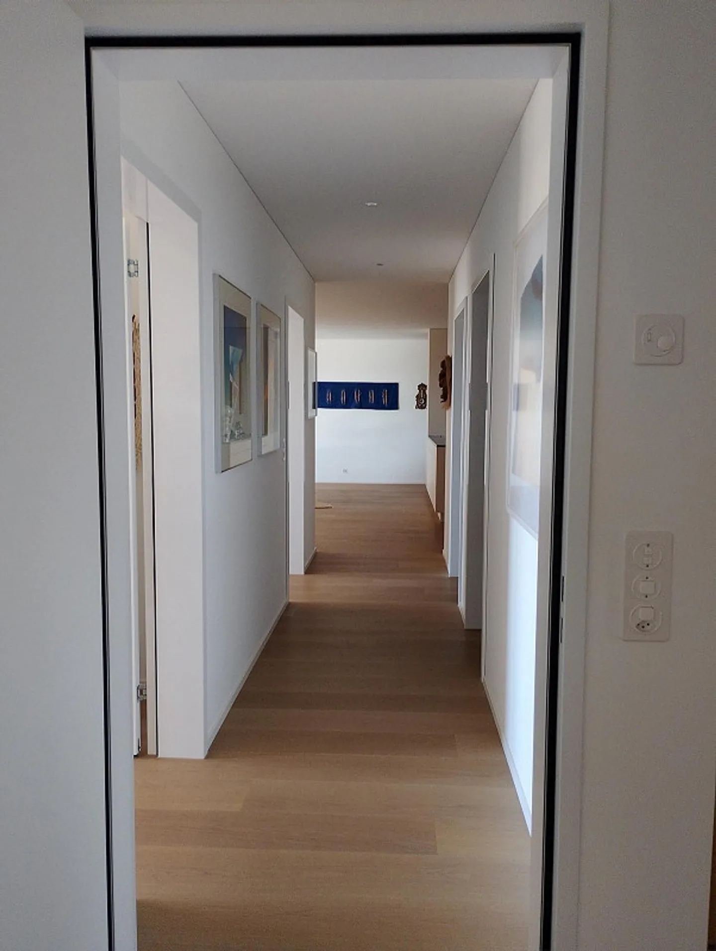 Modern Terrace Apartment with a View - Photo 5 of 16