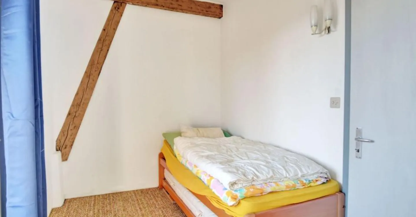 Charming Nature Chalet - Photo 6 of 12