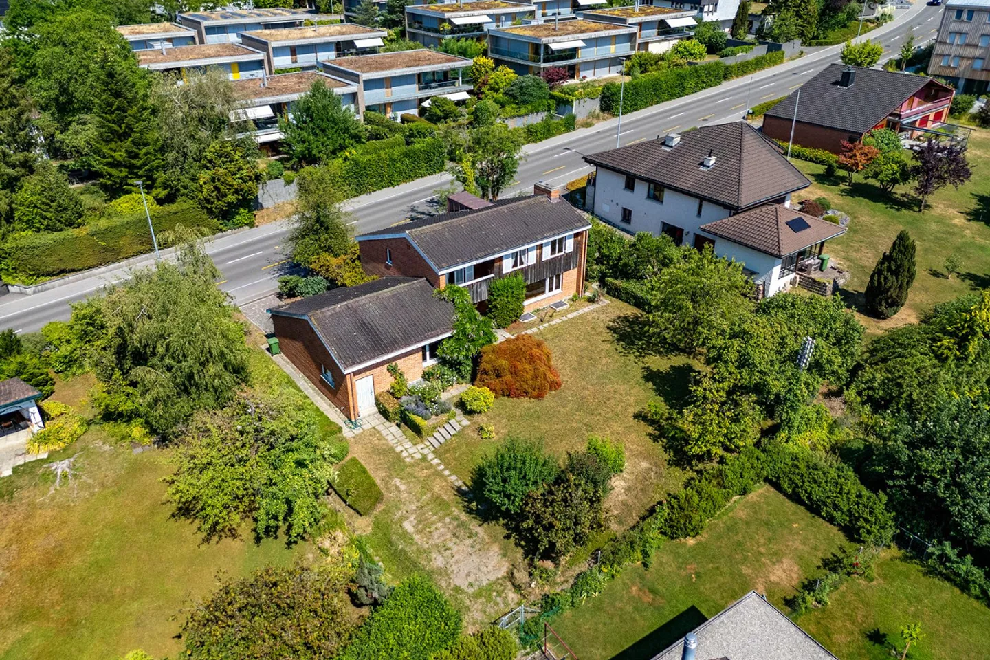 Maison individuelle au caractère unique avec un vaste espace extérieur - Photo 5 sur 22