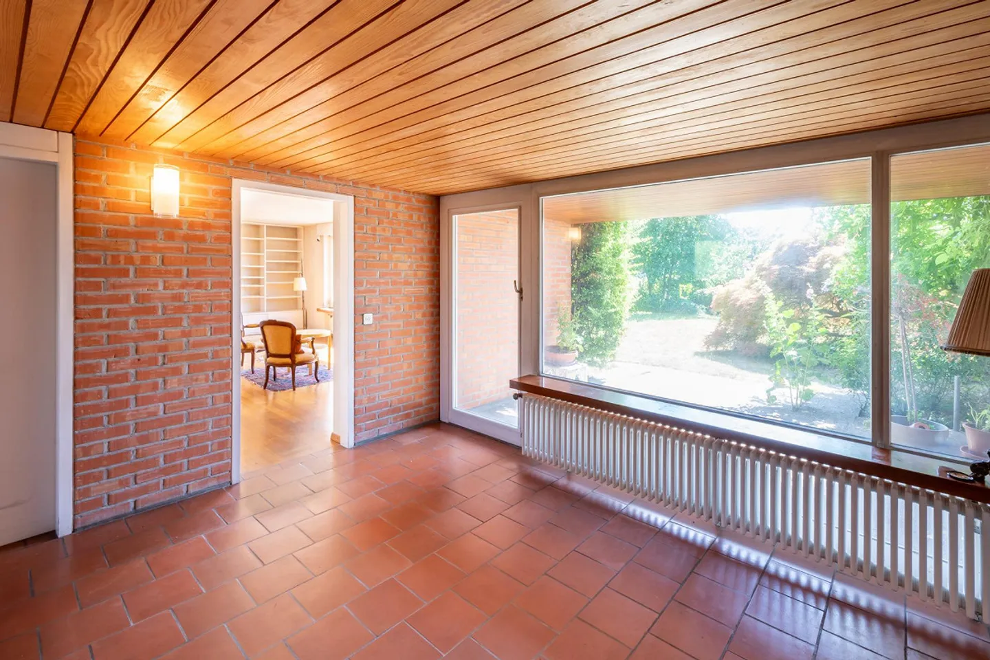 Maison individuelle au caractère unique avec un vaste espace extérieur - Photo 10 sur 22