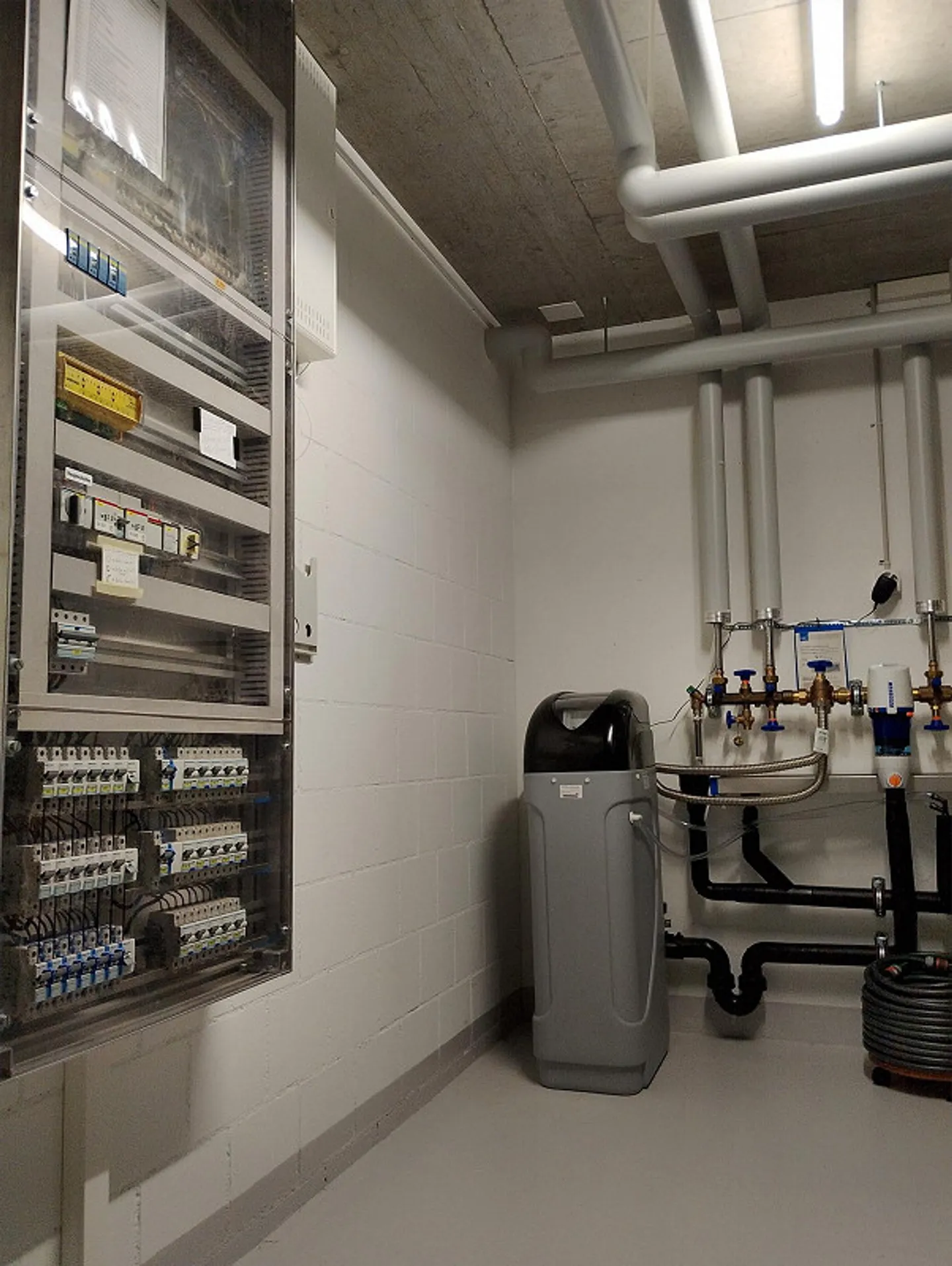 Modern Terrace Apartment with a View - Photo 12 of 16