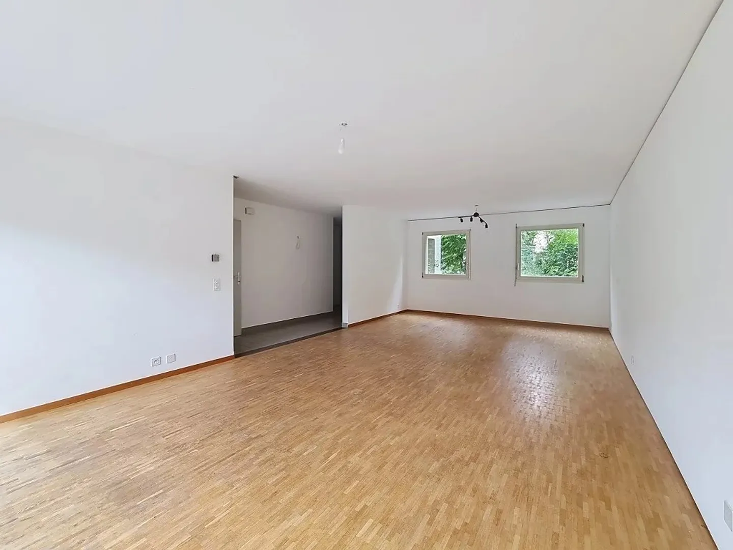 Villa 5.5 Zimmer - Foto 3 von 12