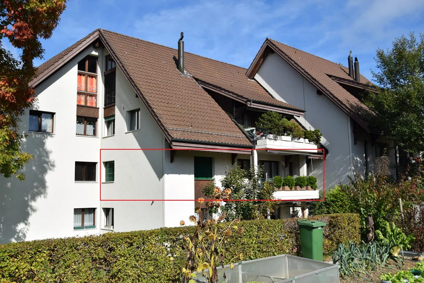 Appartement 4 pièces au 1er étage avec salle de bricolage et place de parking souterrain - Photo 1 sur 17