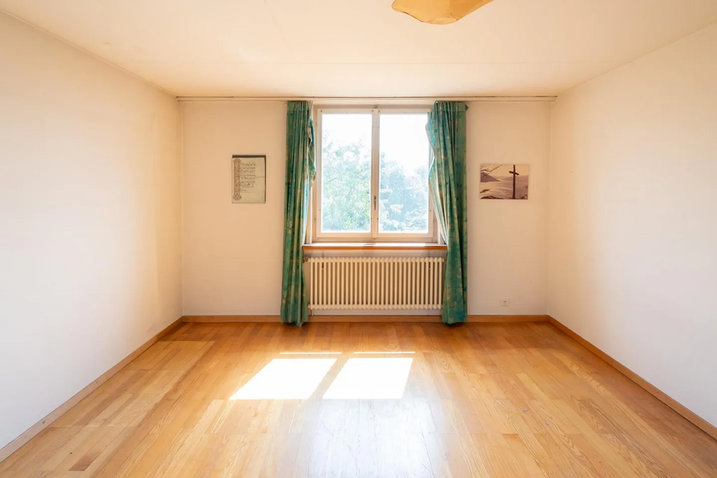 Maison individuelle au caractère unique avec un vaste espace extérieur - Photo 18 sur 22