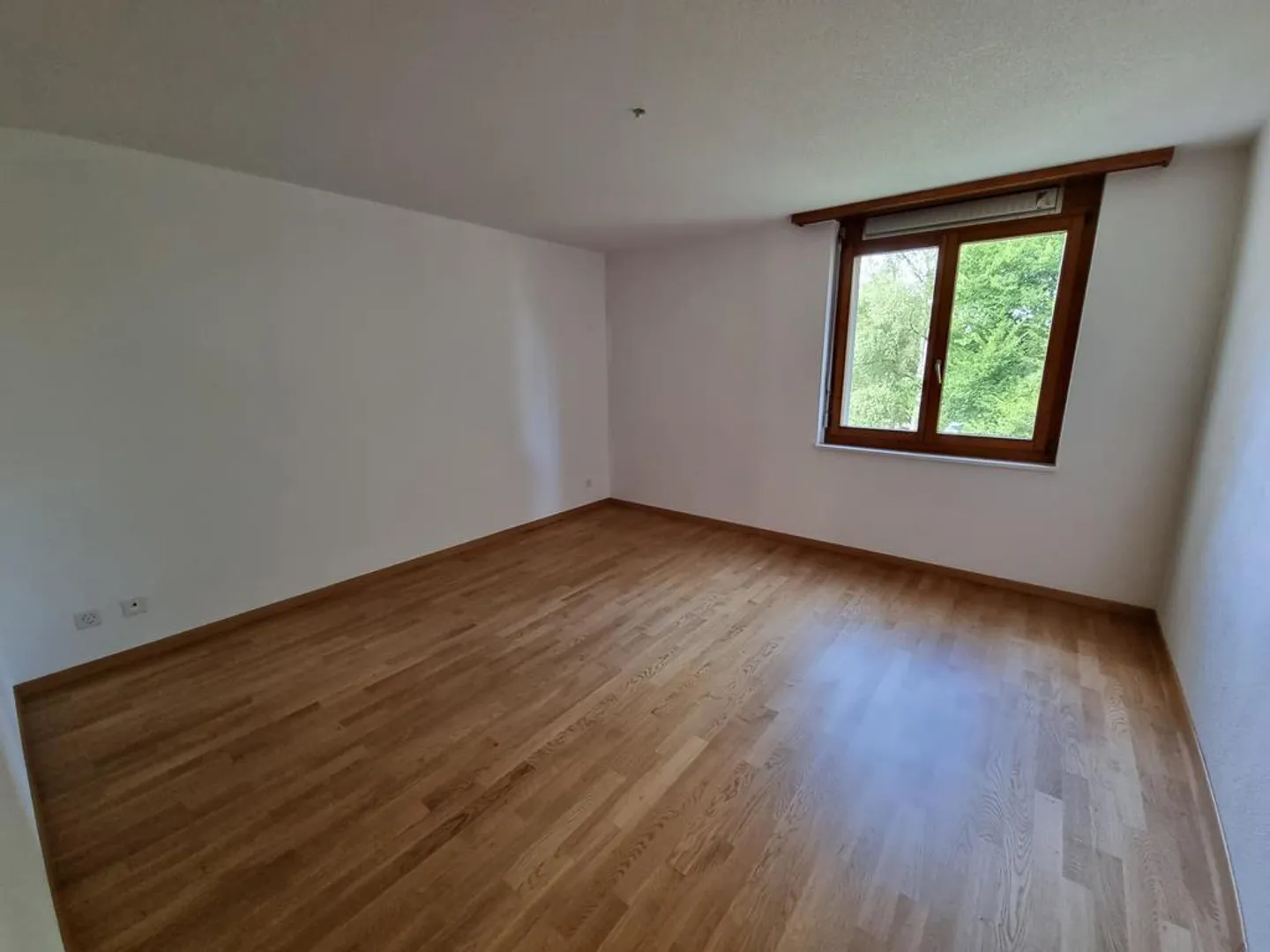 Gemütliche 3.5 Zimmer-Wohnung im 1.OG zu vermieten - Foto 4 von 9
