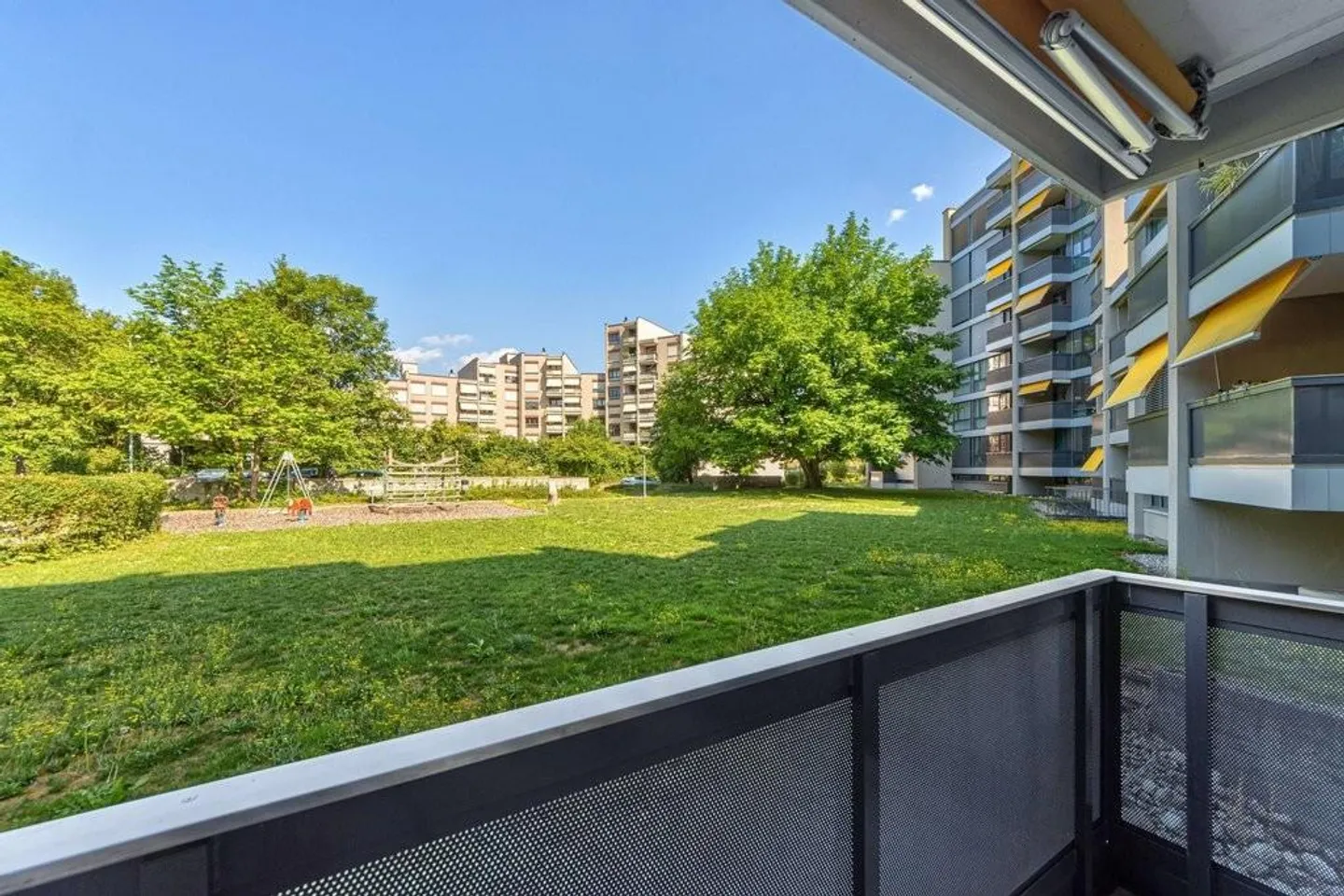 Alone or together: You might like it here - Photo 7 of 7