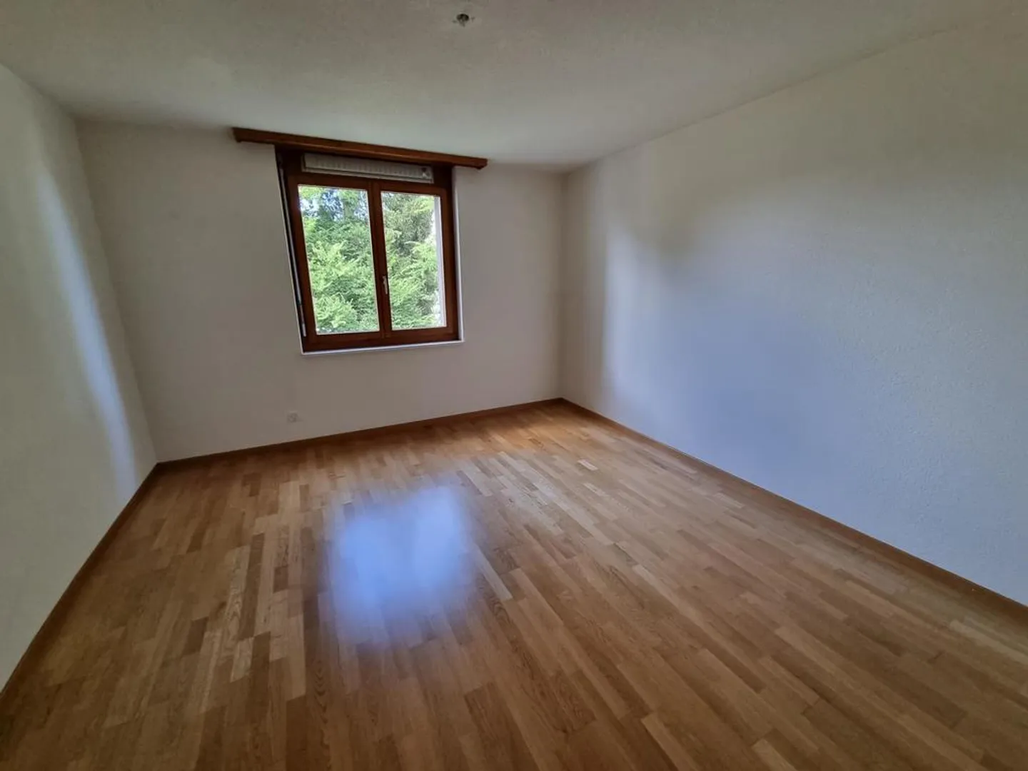 Gemütliche 3.5 Zimmer-Wohnung im 1.OG zu vermieten - Foto 5 von 9
