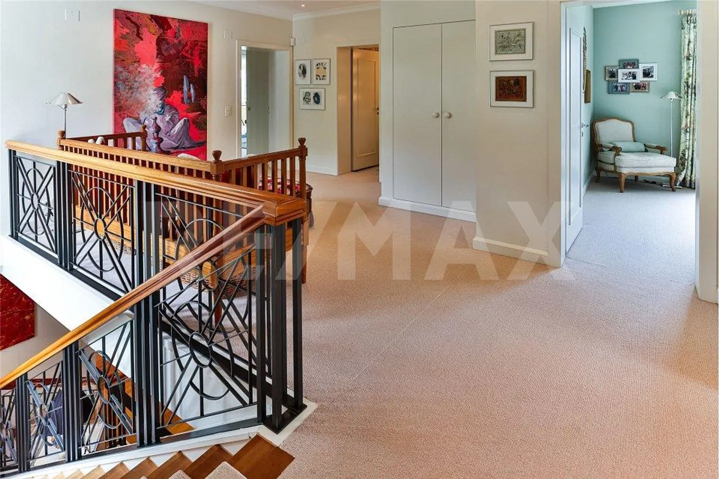 Exklusive Villa mit 13 Zimmern an bester Lage in Unterengstringen - Foto 10 von 13