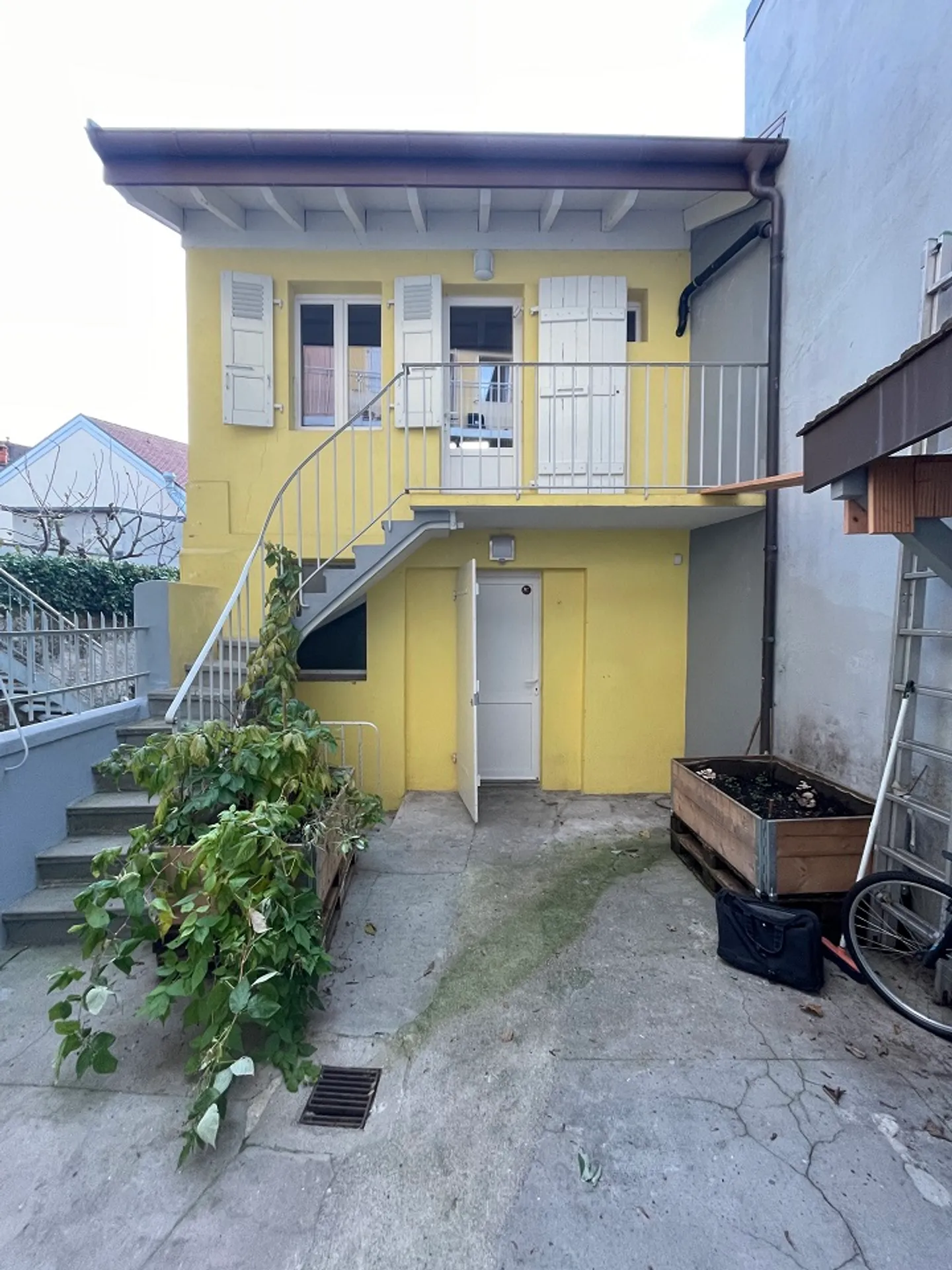 Commercial - Photo 1 of 6