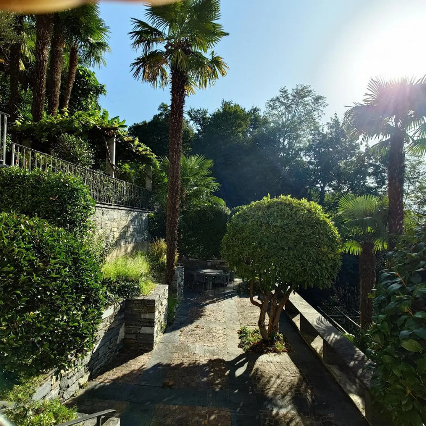 Exklusive Terrassenwohnung in Minusio - Foto 8 von 10