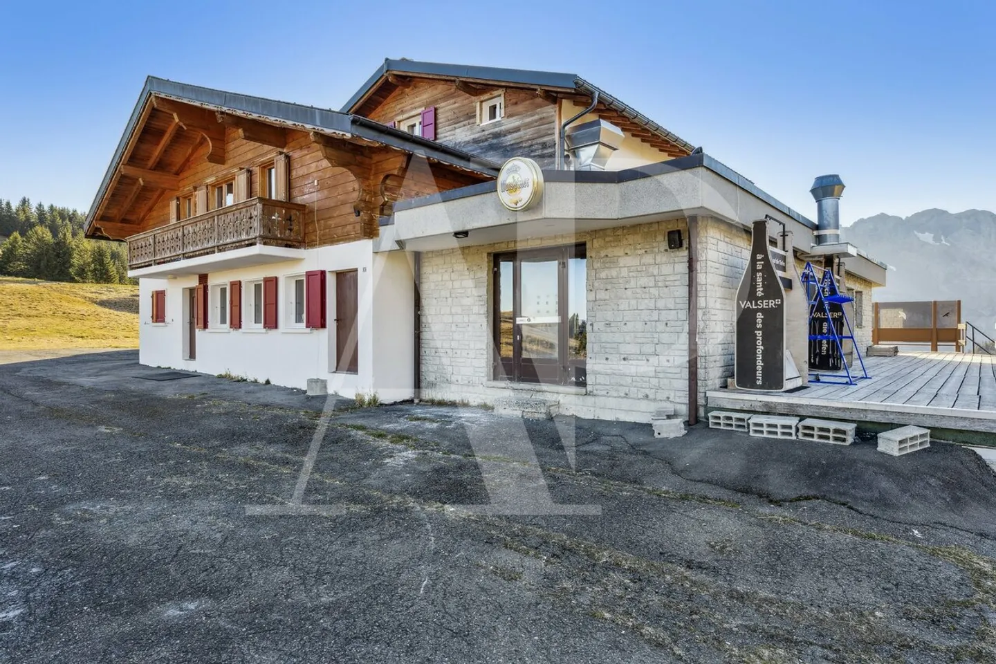 Ristorante con camere per gli ospiti ski-in-out a Champéry Planachaux - Foto 12 di 13