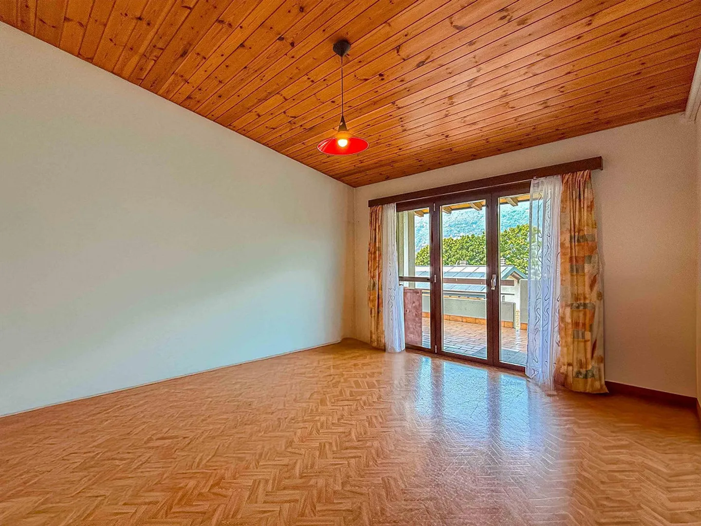 Casa gemella con giardino e locale hobby a Vezia - Foto 6 di 12