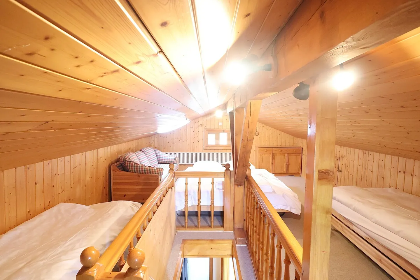 Chalet Incantevole in un Villaggio Montano Tranquillo - Foto 8 di 11