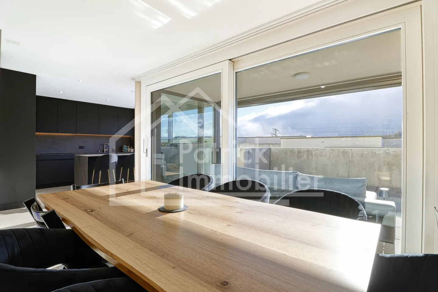 New villa with 6.5 rooms and a view of the Pre-Alps - Photo 3 of 14