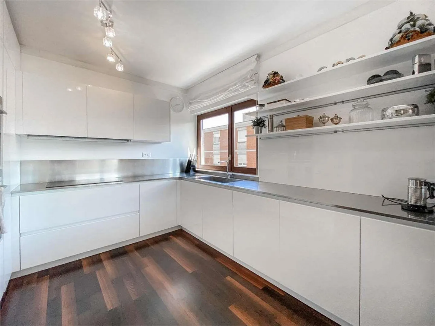 Prästigöse Wohnung im Herzen von Lugano - Foto 4 von 13