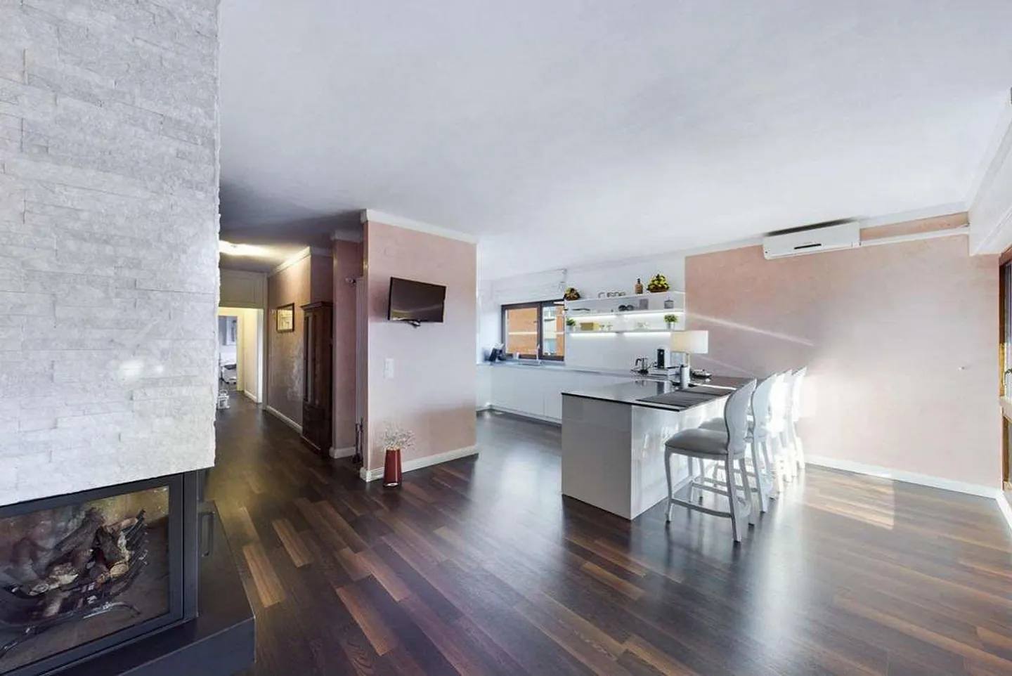 Prästigöse Wohnung im Herzen von Lugano - Foto 7 von 13