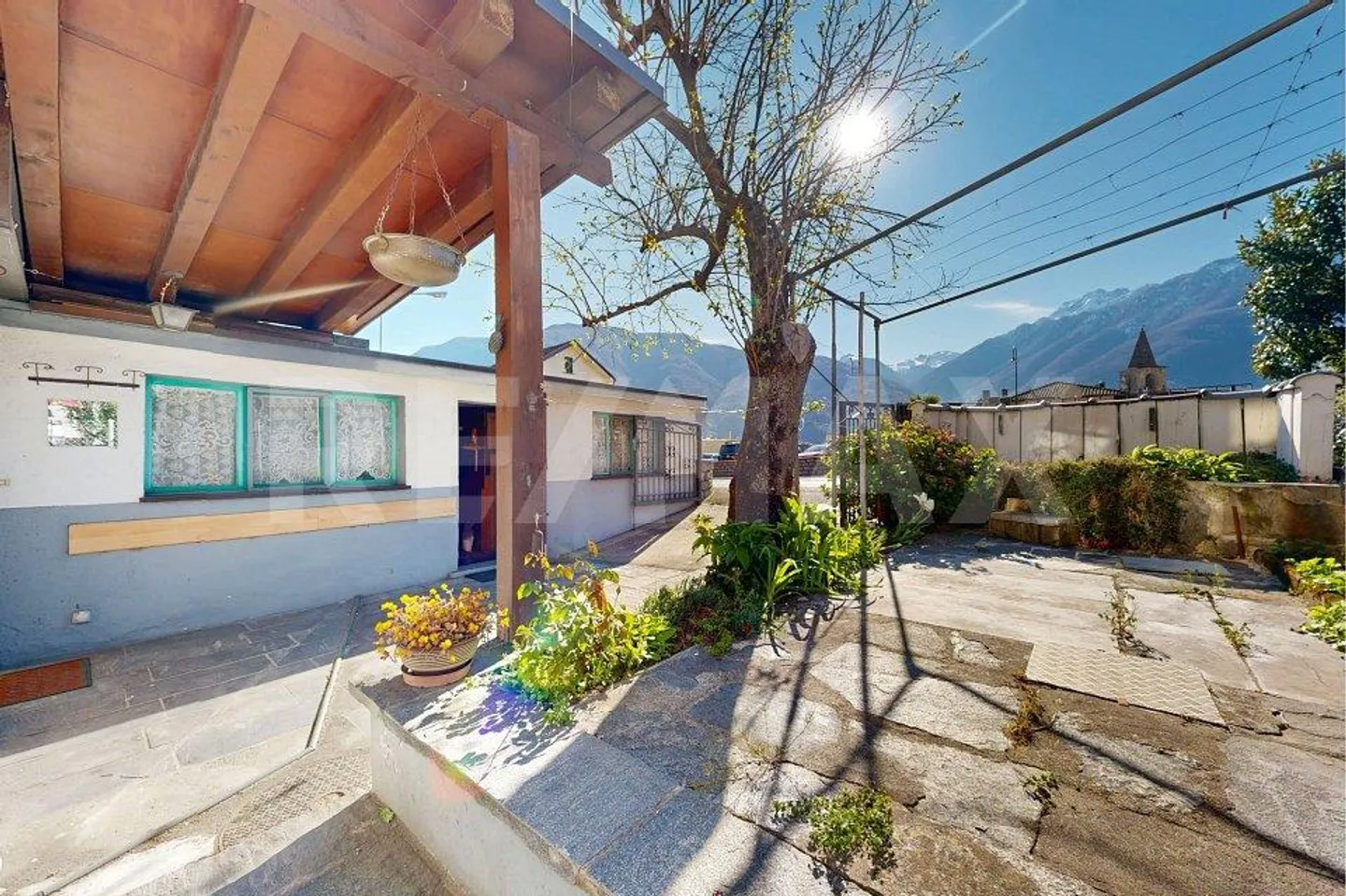 Maison mitoyenne en première périphérie - Photo 5 sur 13