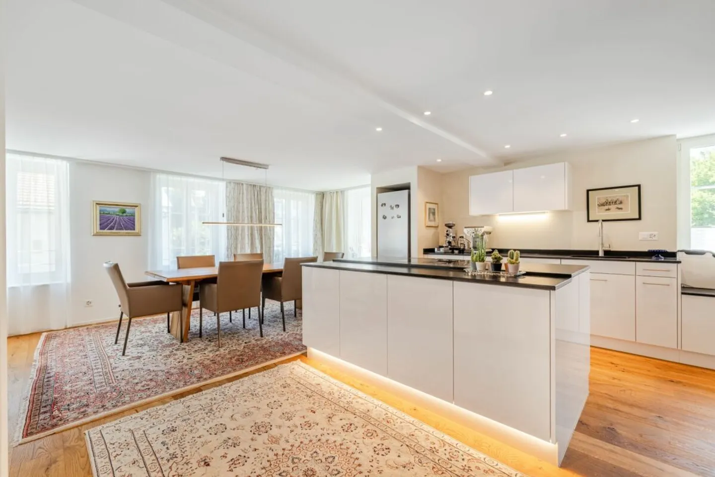 Space for the Family - Detached 5.5-Room Single-Family House in the City of St. Gallen - Photo 5 of 9