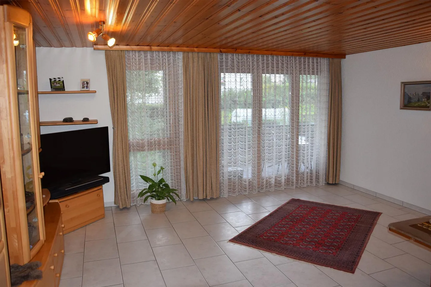 Appartement 4 pièces au 1er étage avec salle de bricolage et place de parking souterrain - Photo 8 sur 17