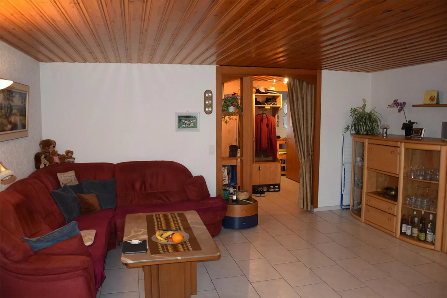 Appartement 4 pièces au 1er étage avec salle de bricolage et place de parking souterrain - Photo 9 sur 17