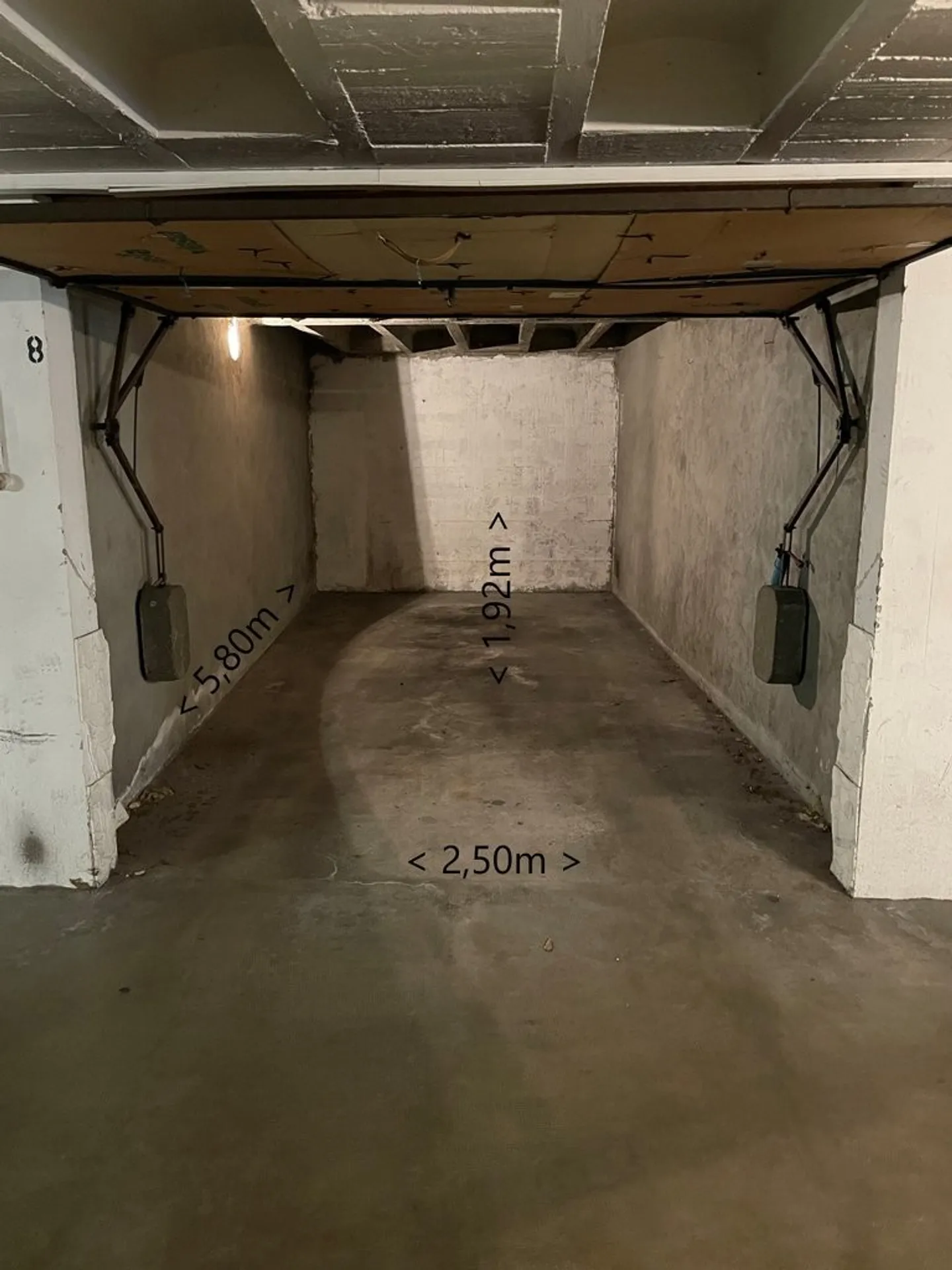 Garage à louer - Photo 2 sur 2