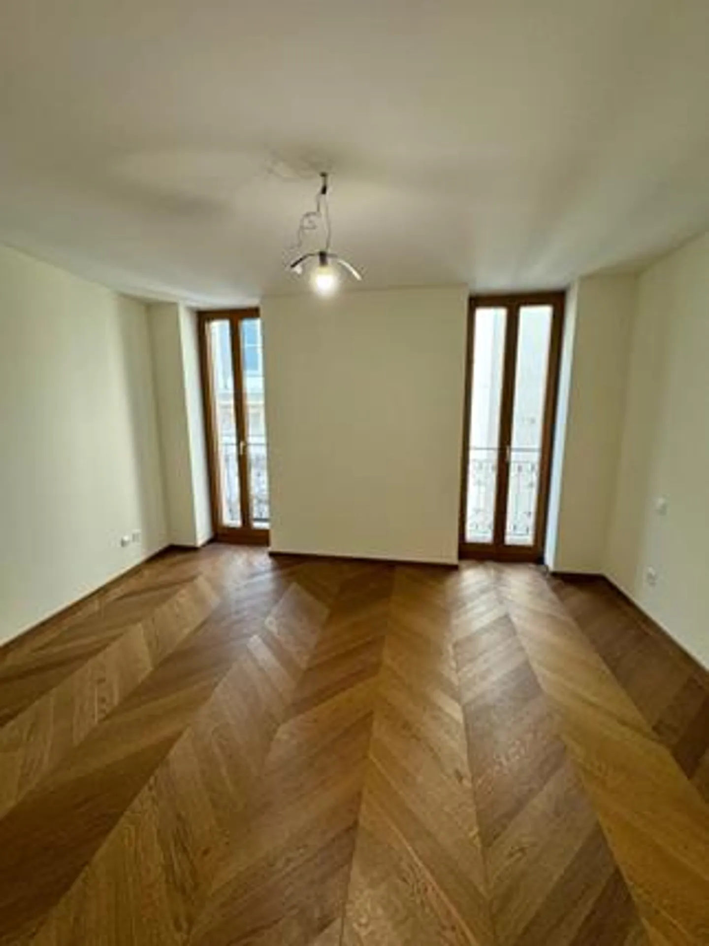 4.5 Hochwertige Wohnung zur Miete im Zentrum von Lugano - Foto 10 von 20