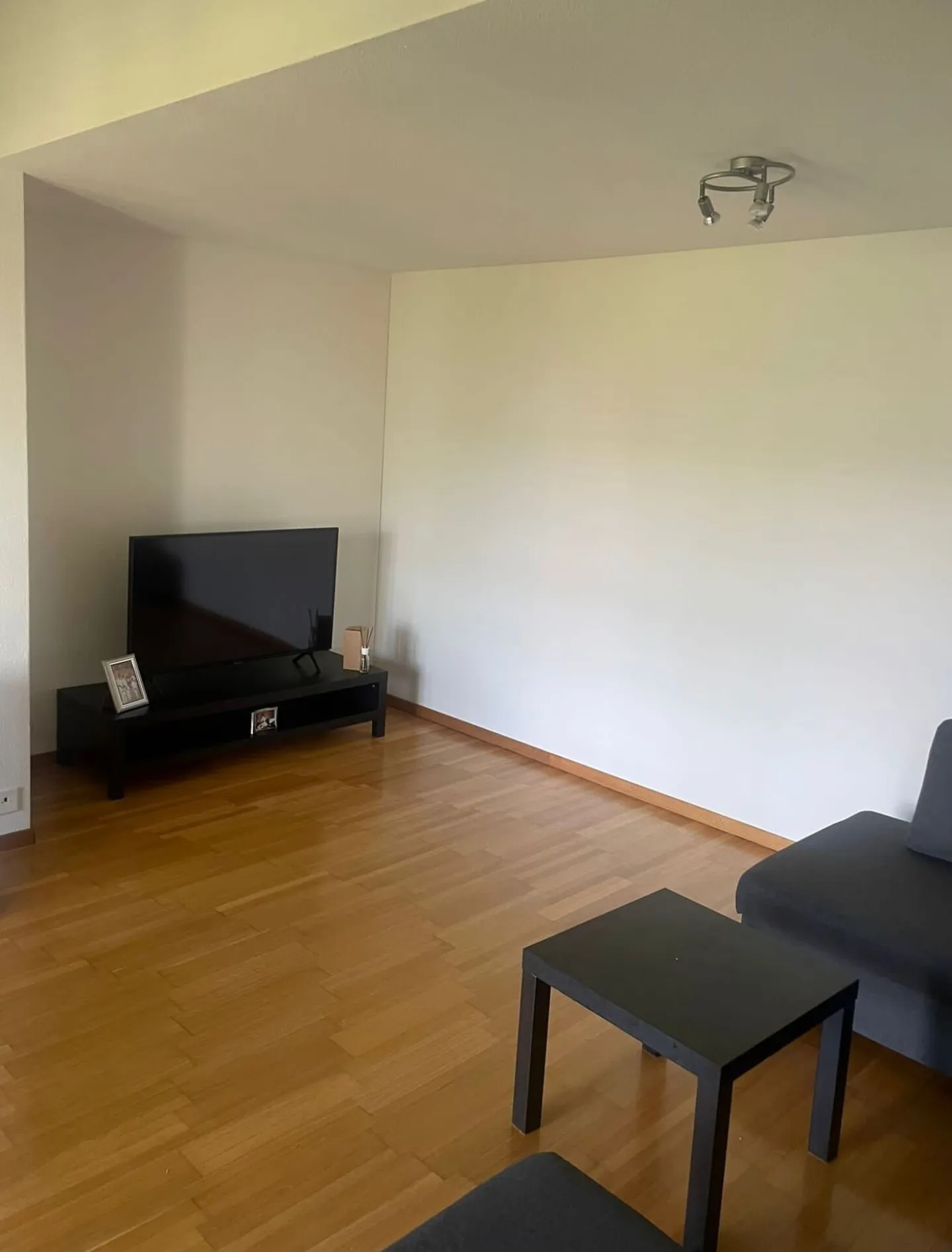 Geräumige 2.5-Zimmerwohnung sucht Mieter! - Foto 4 von 7