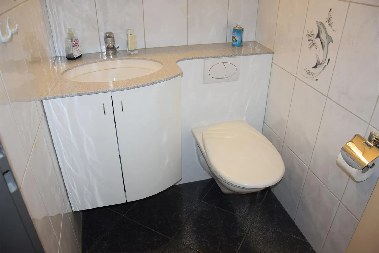 Appartement 4 pièces au 1er étage avec salle de bricolage et place de parking souterrain - Photo 10 sur 17