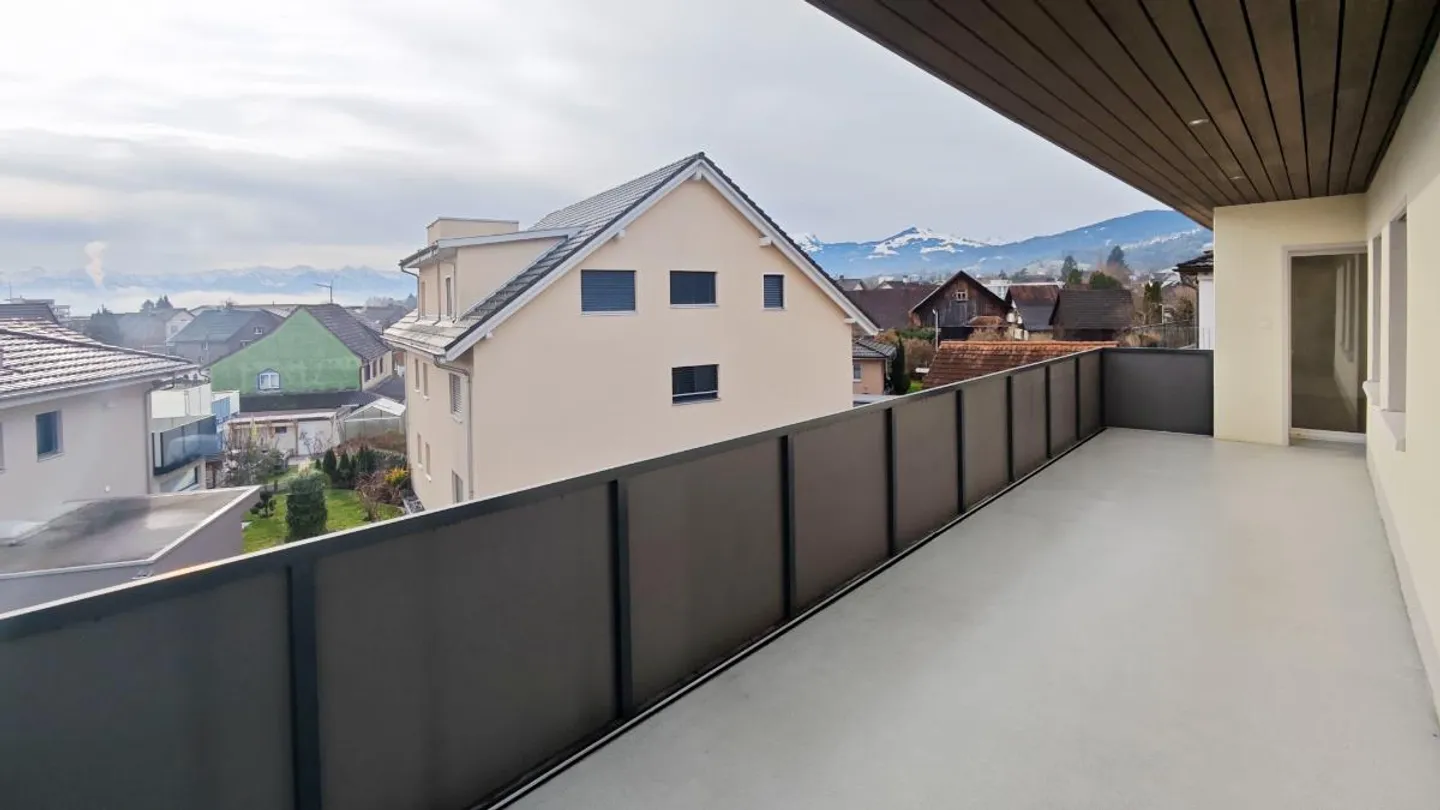 Appartement en attique de 5,5 pièces - Photo 5 sur 5