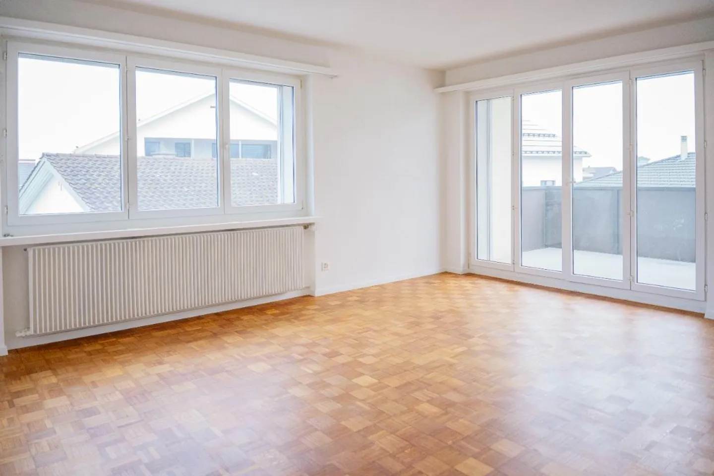 Appartement en attique de 5,5 pièces - Photo 2 sur 5